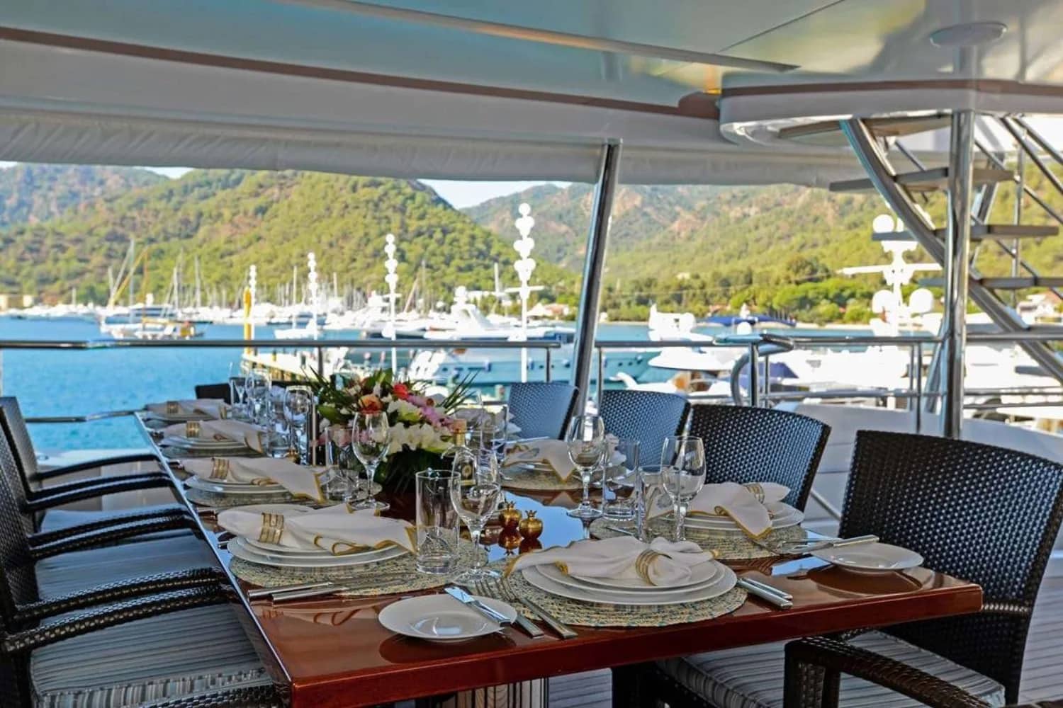 A preview of interior Dining
