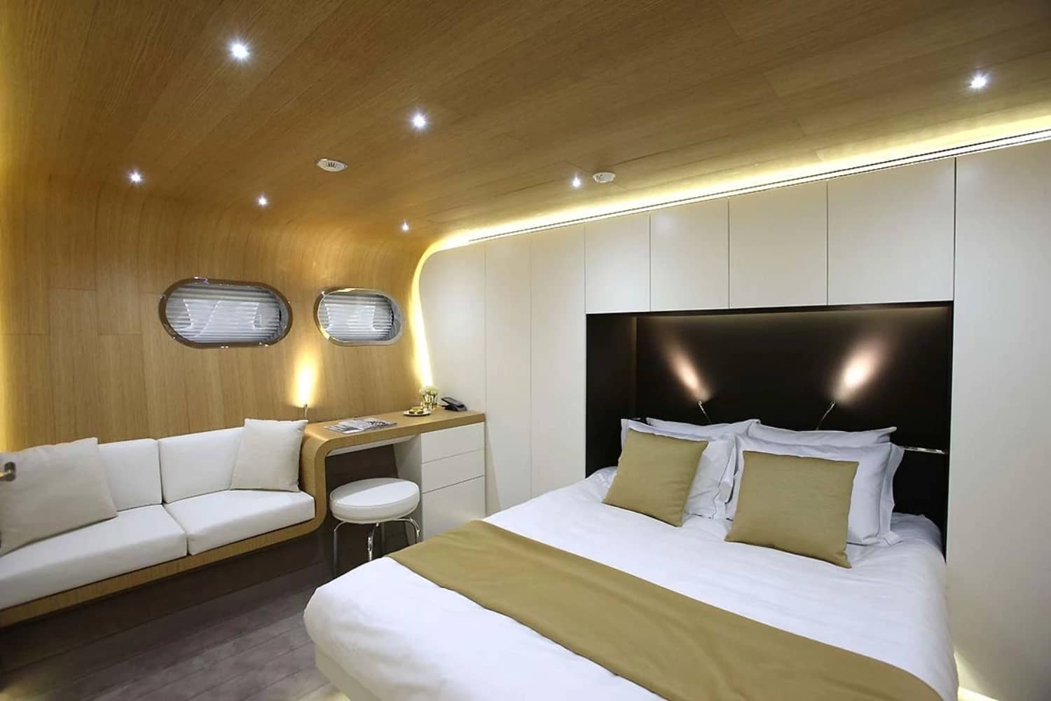 A preview of interior Bedroom cabin