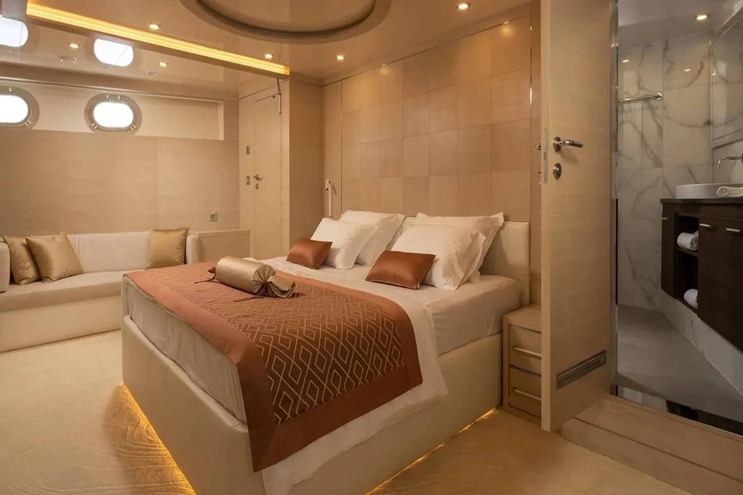A preview of interior Bedroom cabin