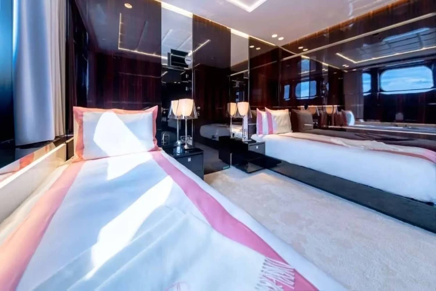A preview of interior Bedroom cabin