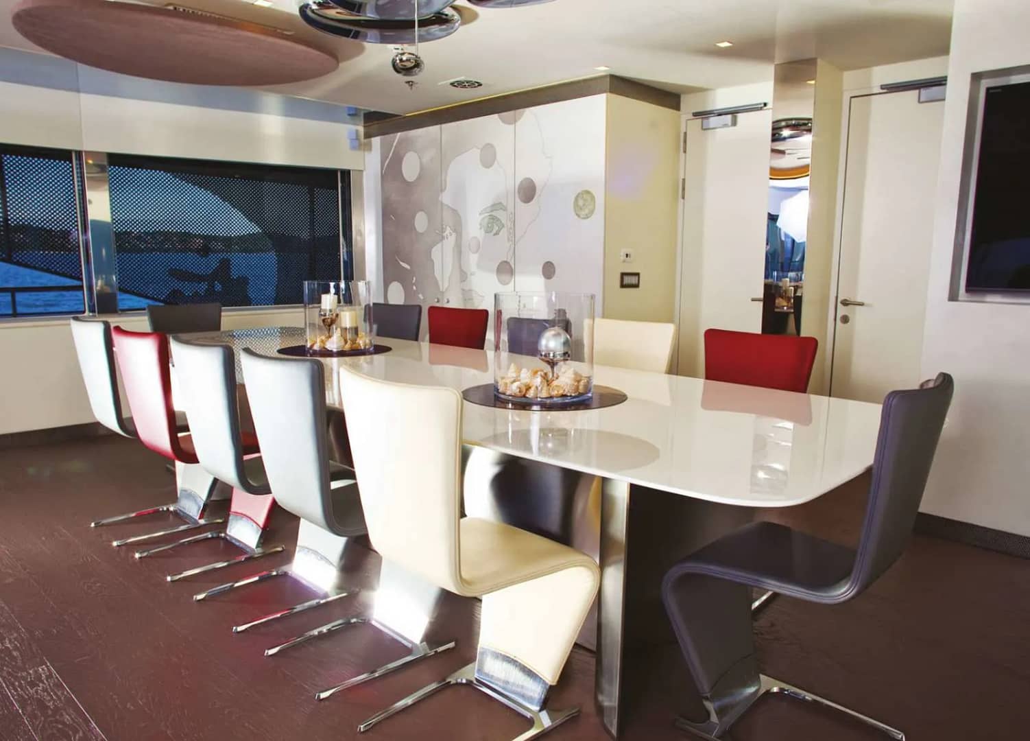 A preview of interior Dining