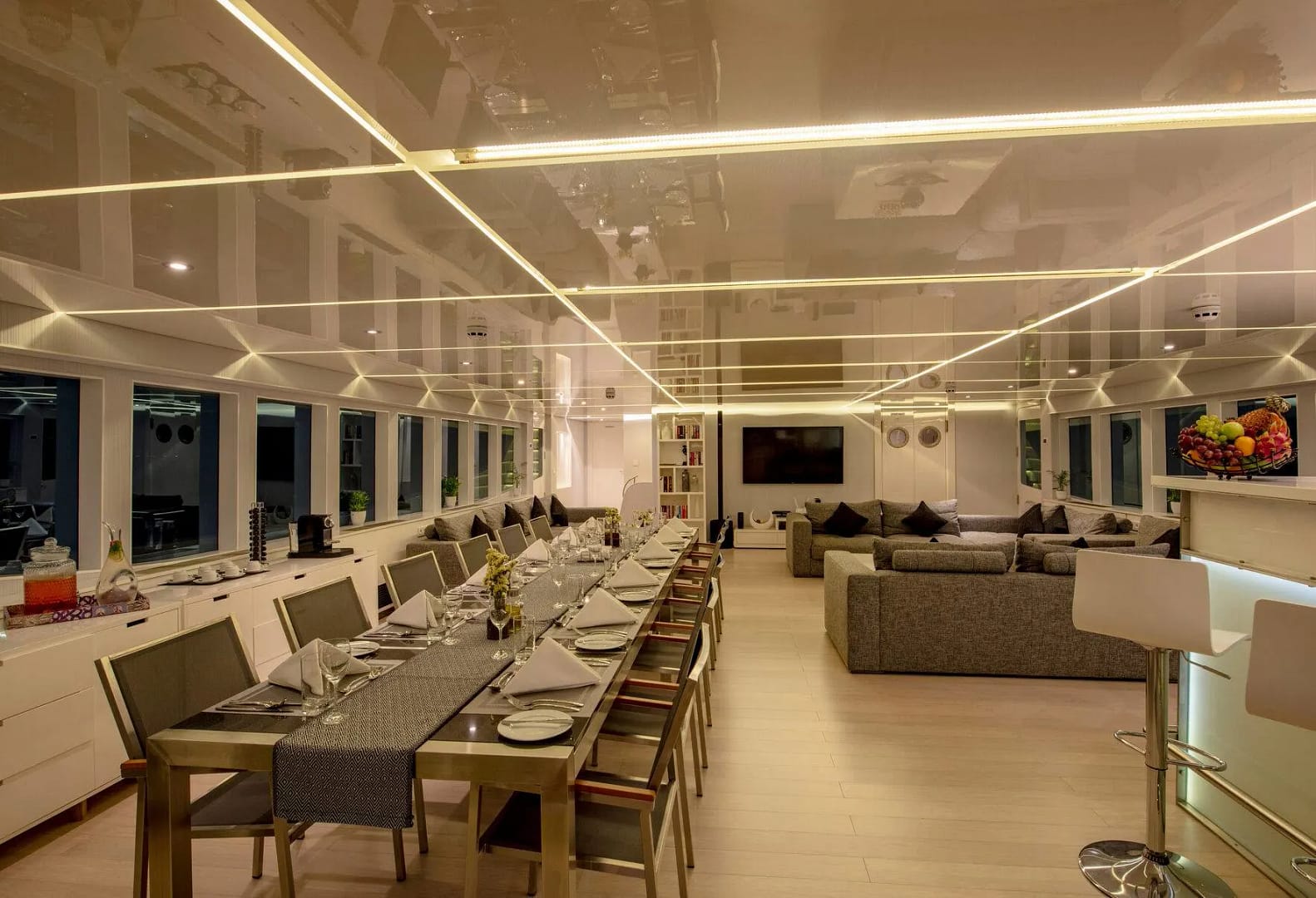 A preview of interior Dining