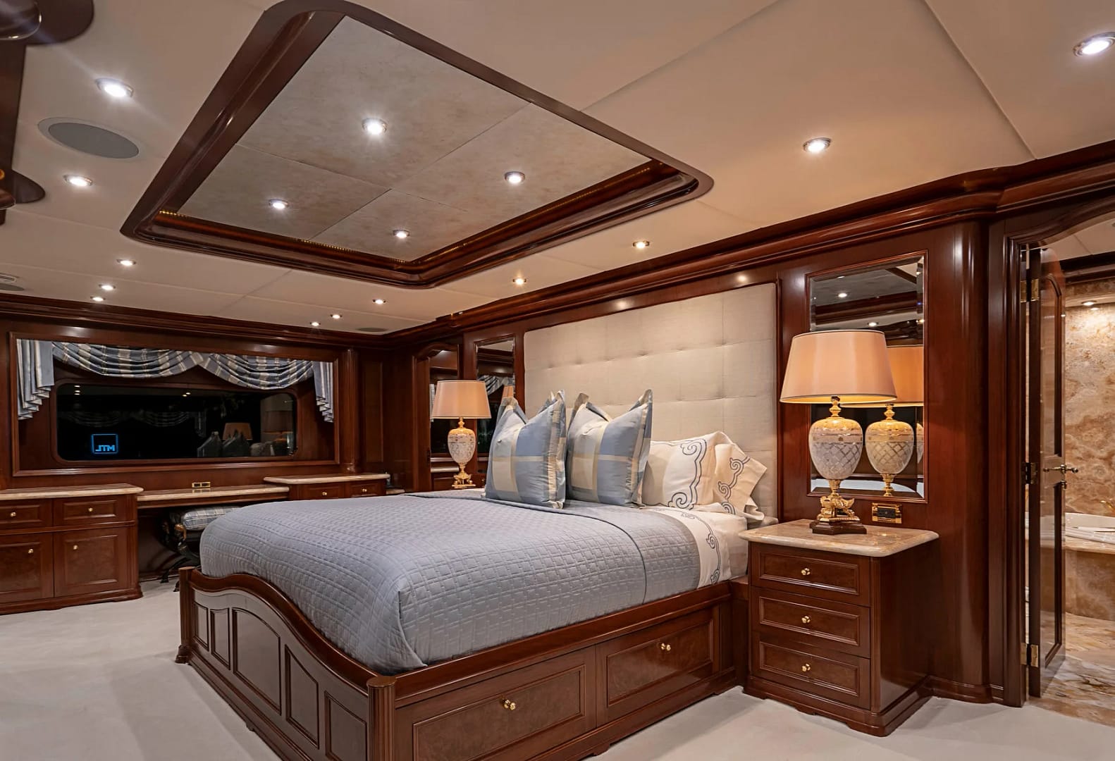 A preview of interior Bedroom cabin