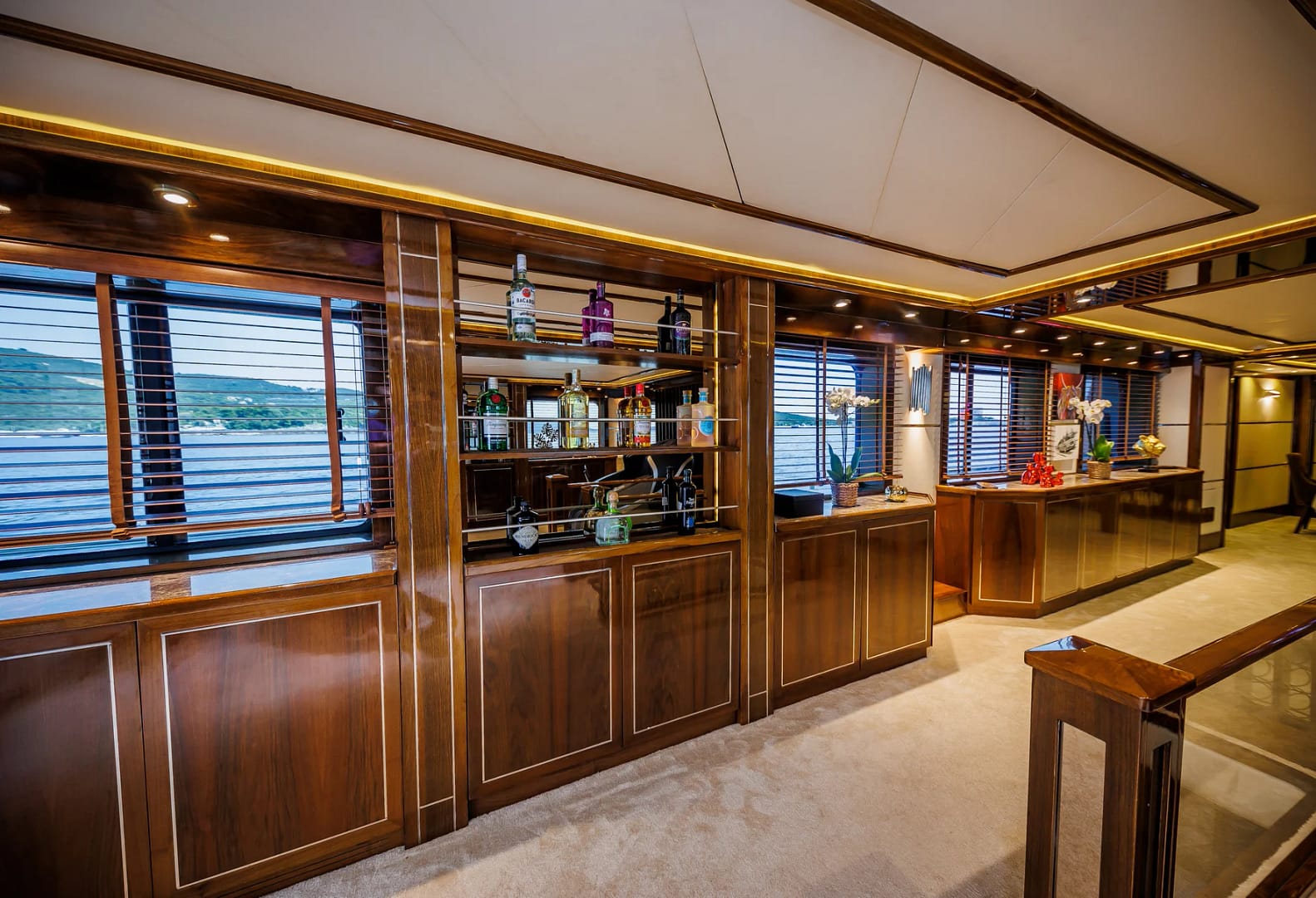 A preview of interior Bar or dance club