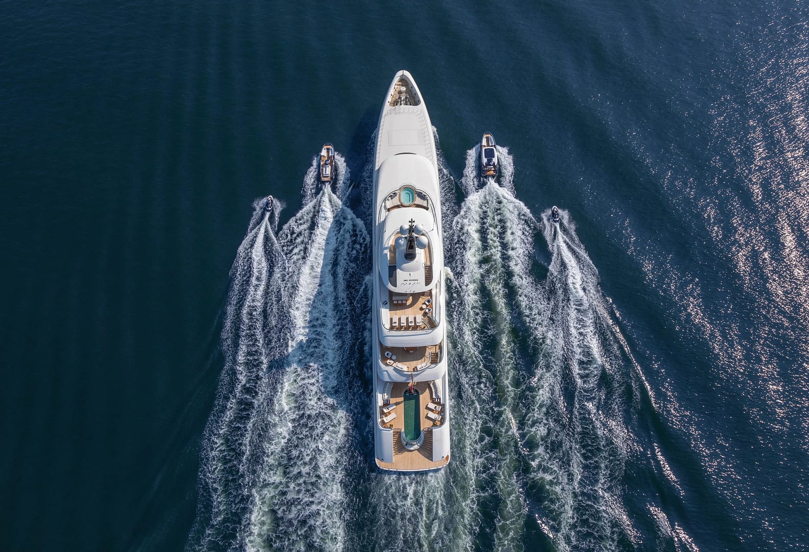 An image of Lunasea yacht