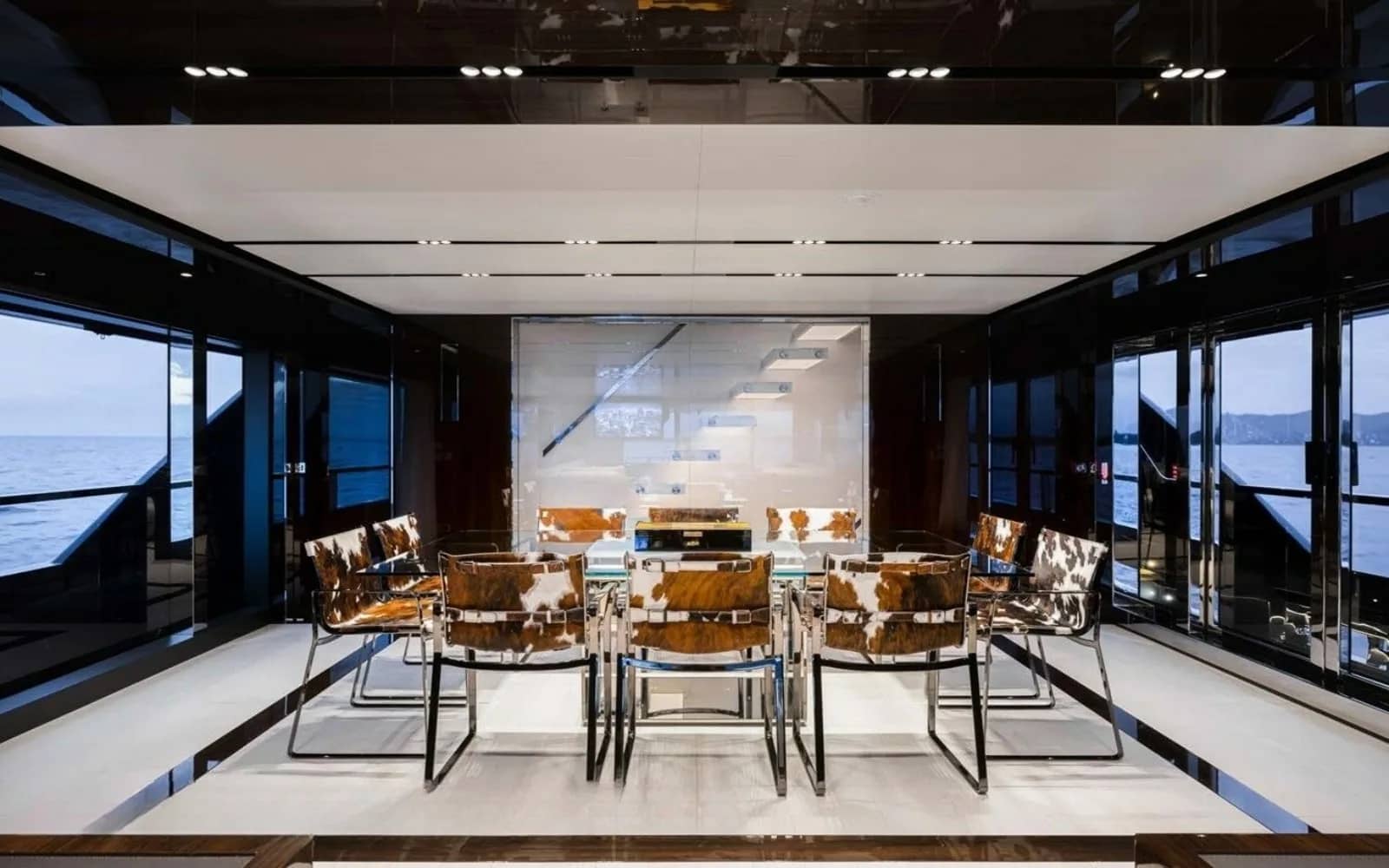 A preview of interior Dining
