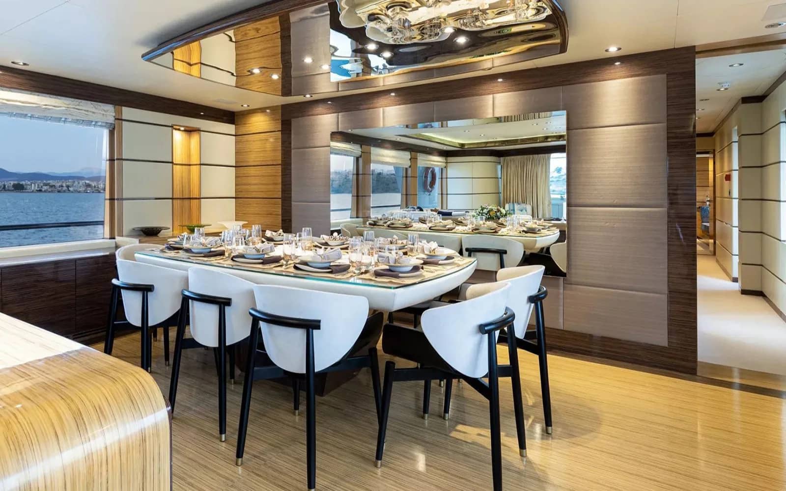 A preview of interior Dining