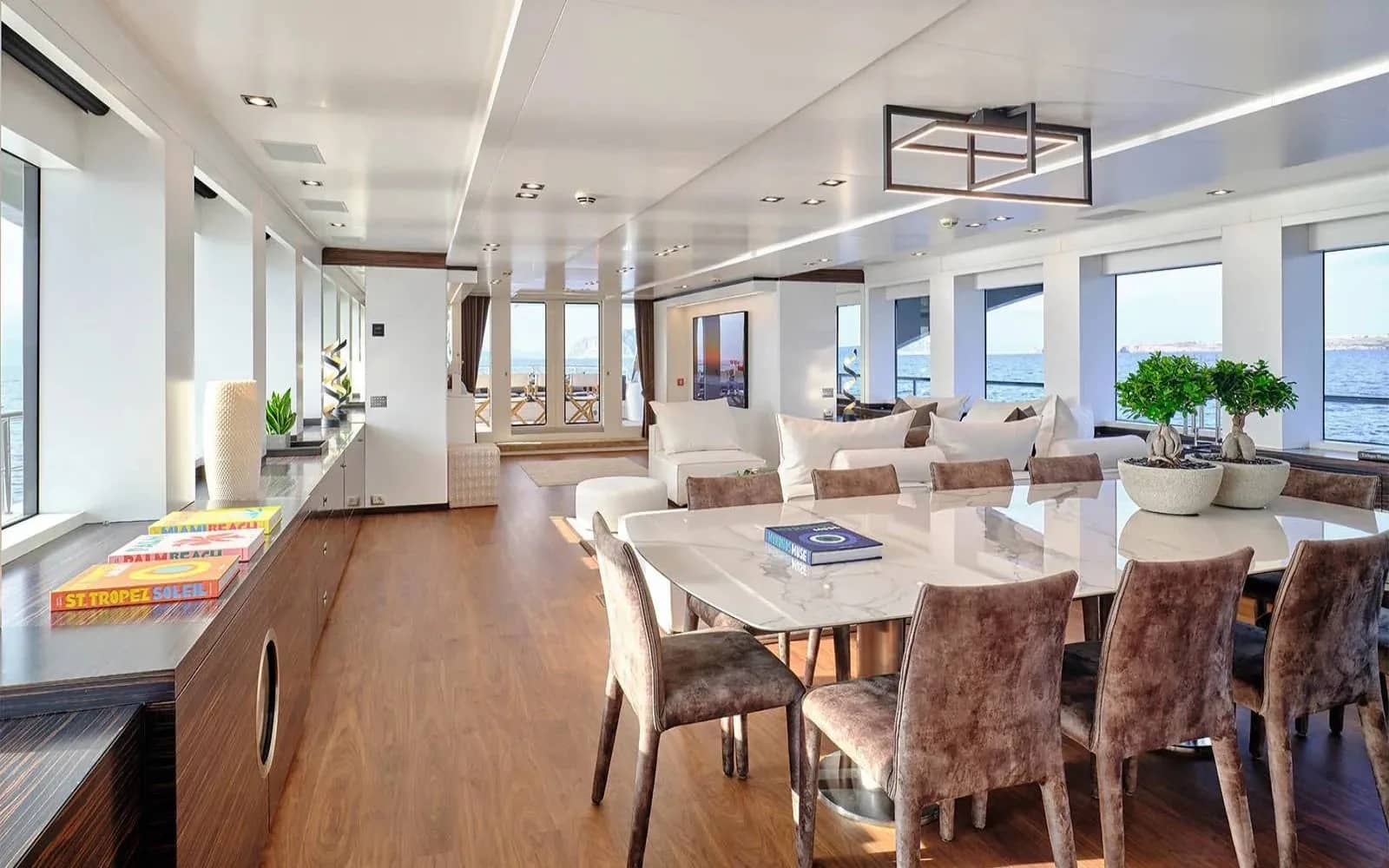 A preview of interior Dining