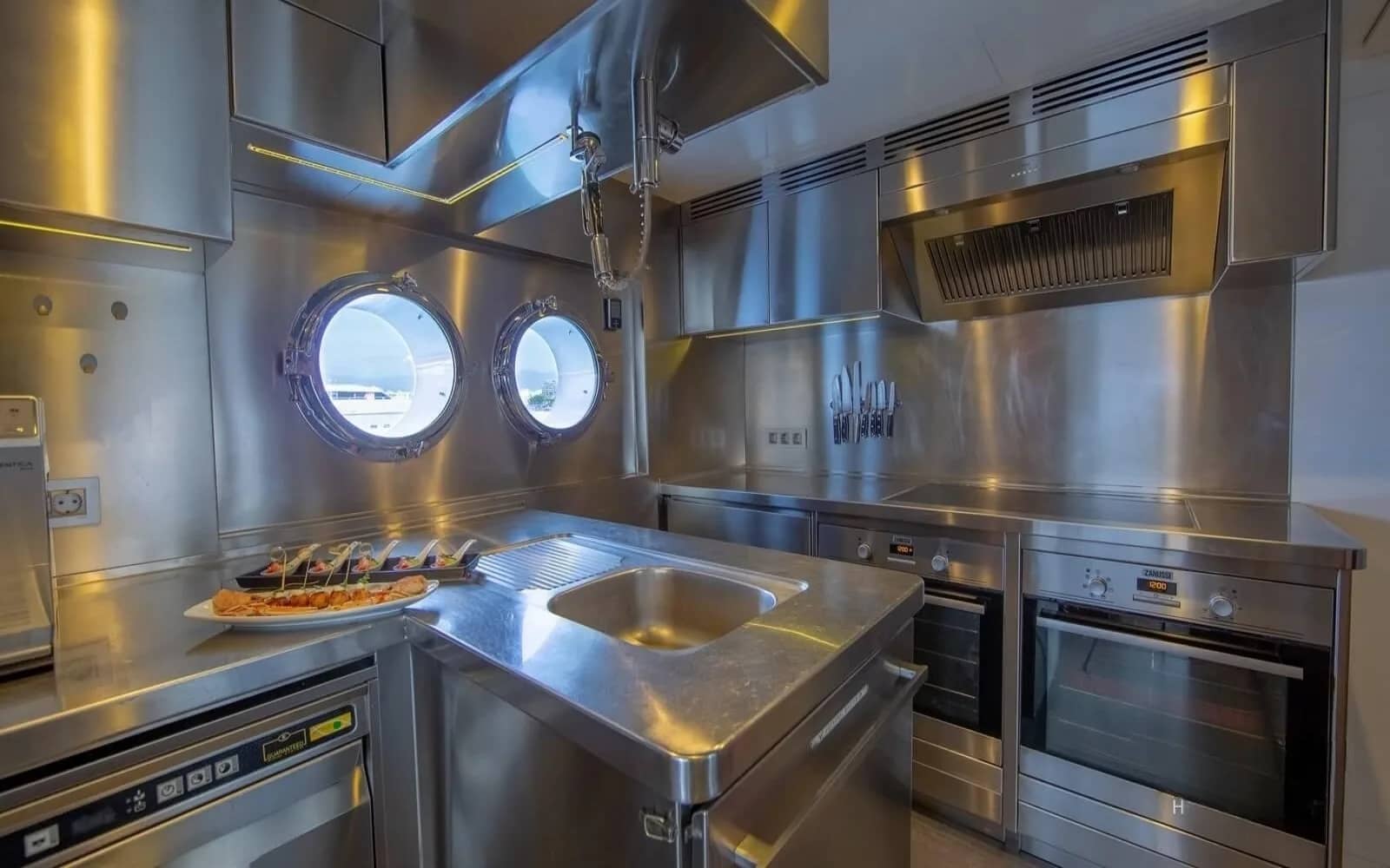 A preview of interior Kitchen