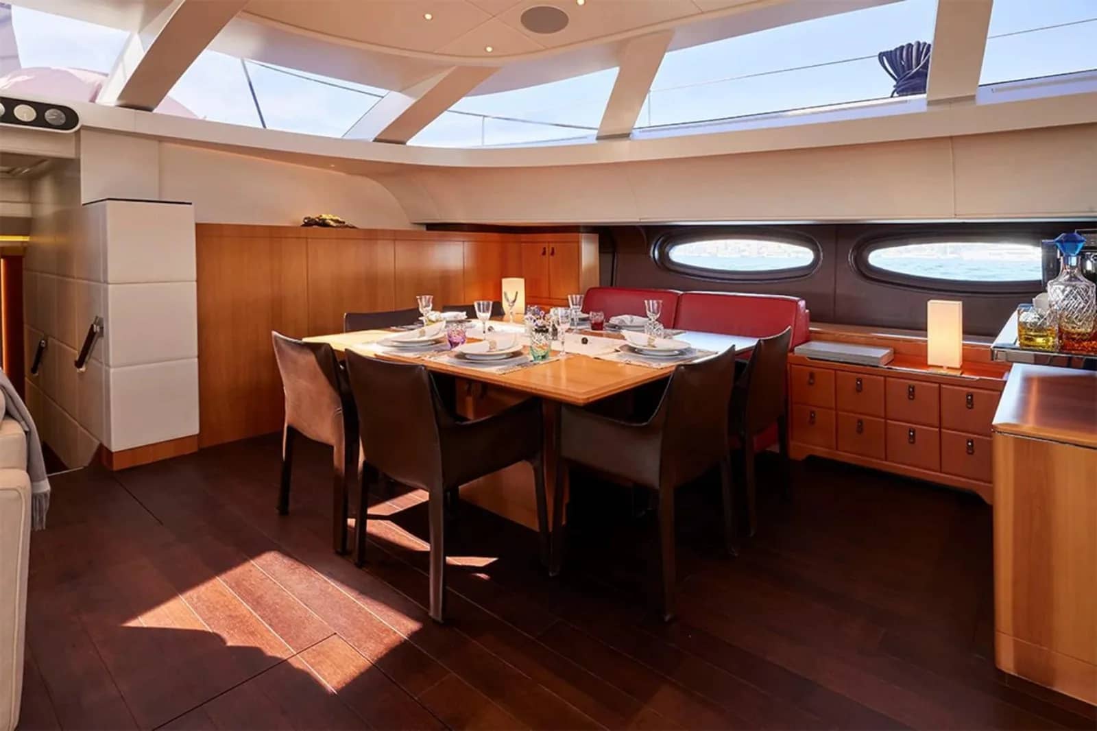 A preview of interior Dining