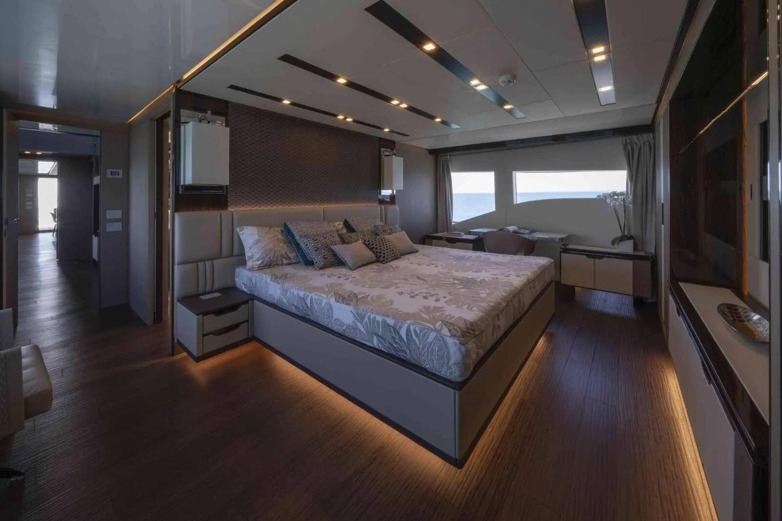 A preview of interior Bedroom cabin
