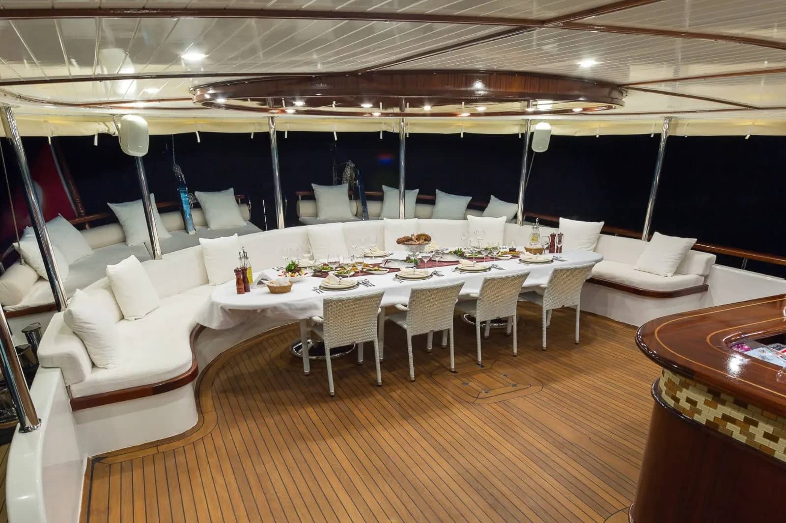 A preview of interior Dining