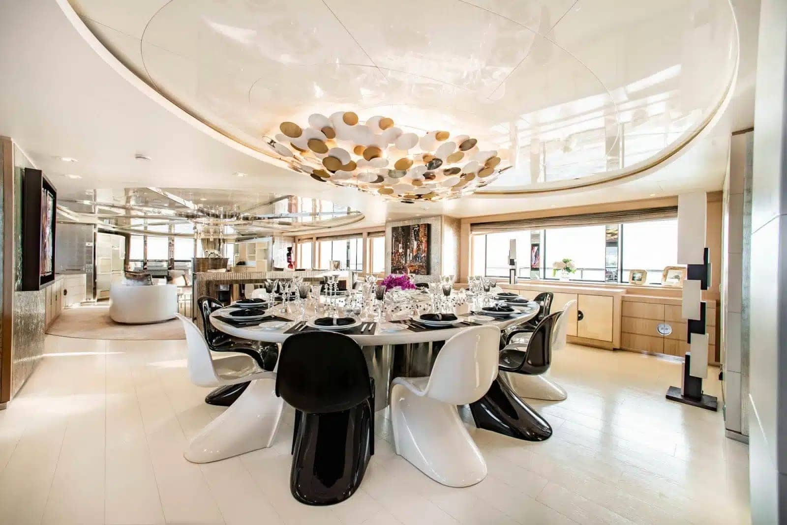 A preview of interior Dining