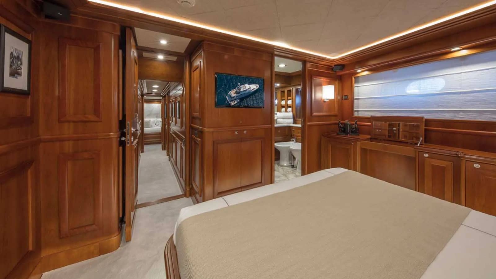 A preview of interior Bedroom cabin
