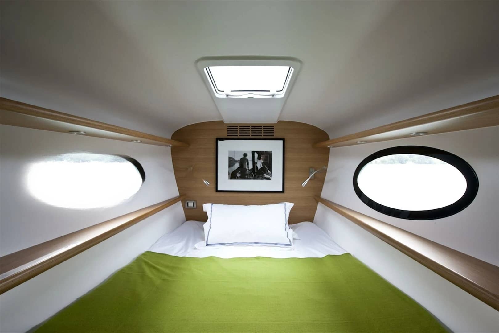 An image of Adastra yacht