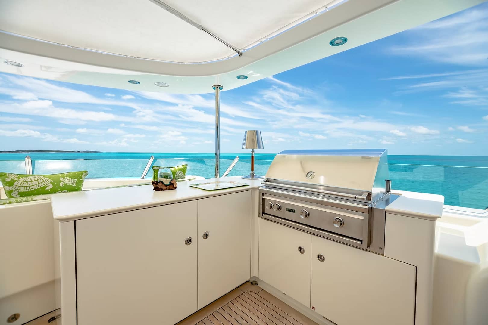 An image of Shadowl yacht