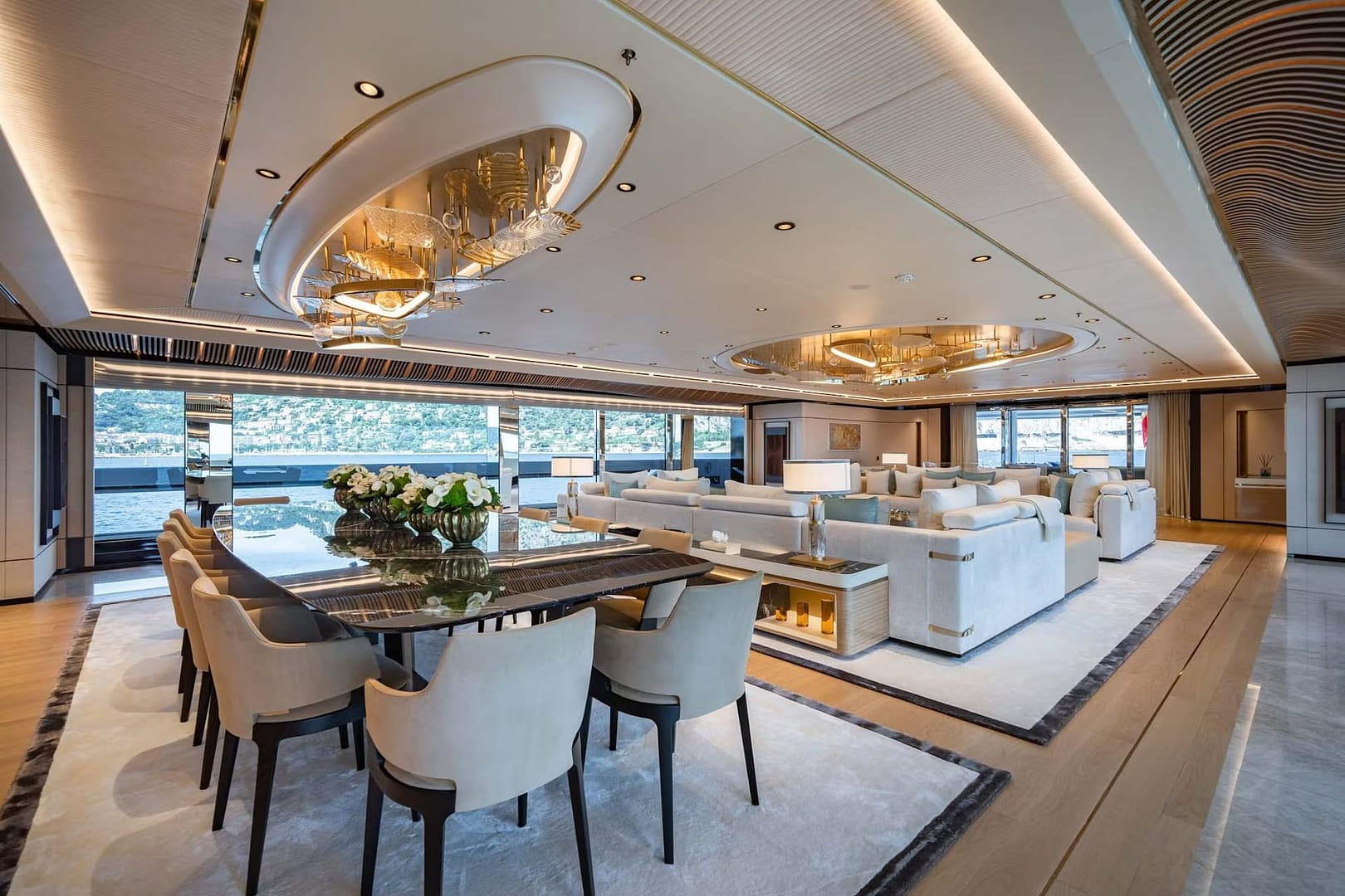 An image of Malia yacht