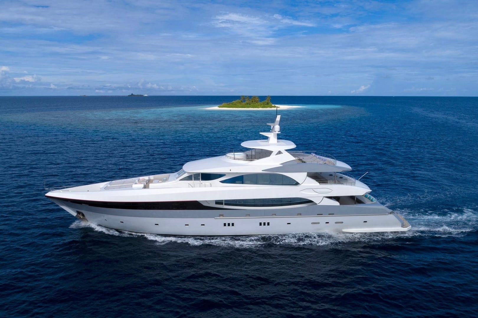 An image of Searex yacht