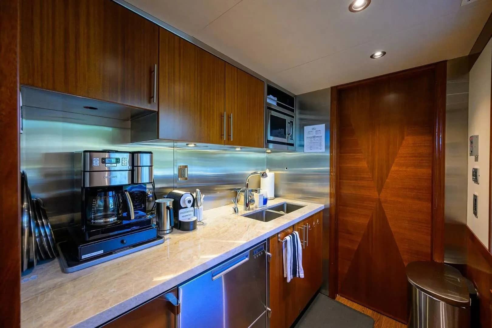 A preview of interior Kitchen