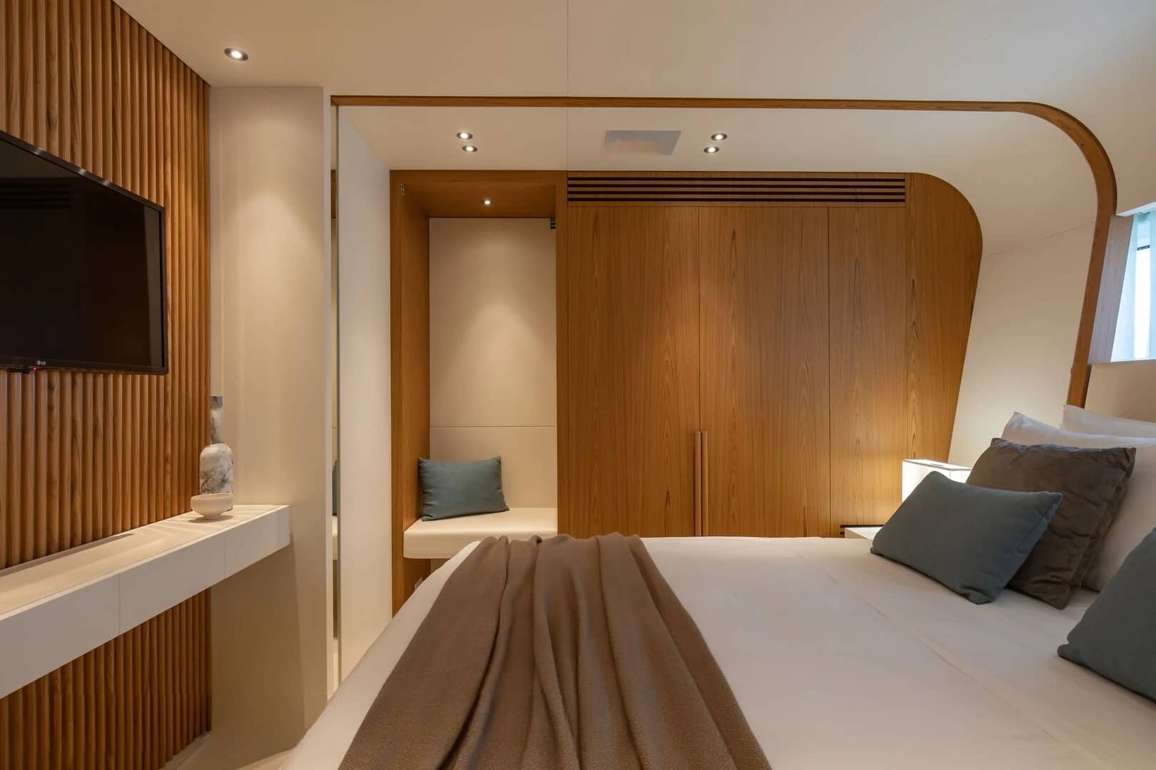 A preview of interior Bedroom cabin