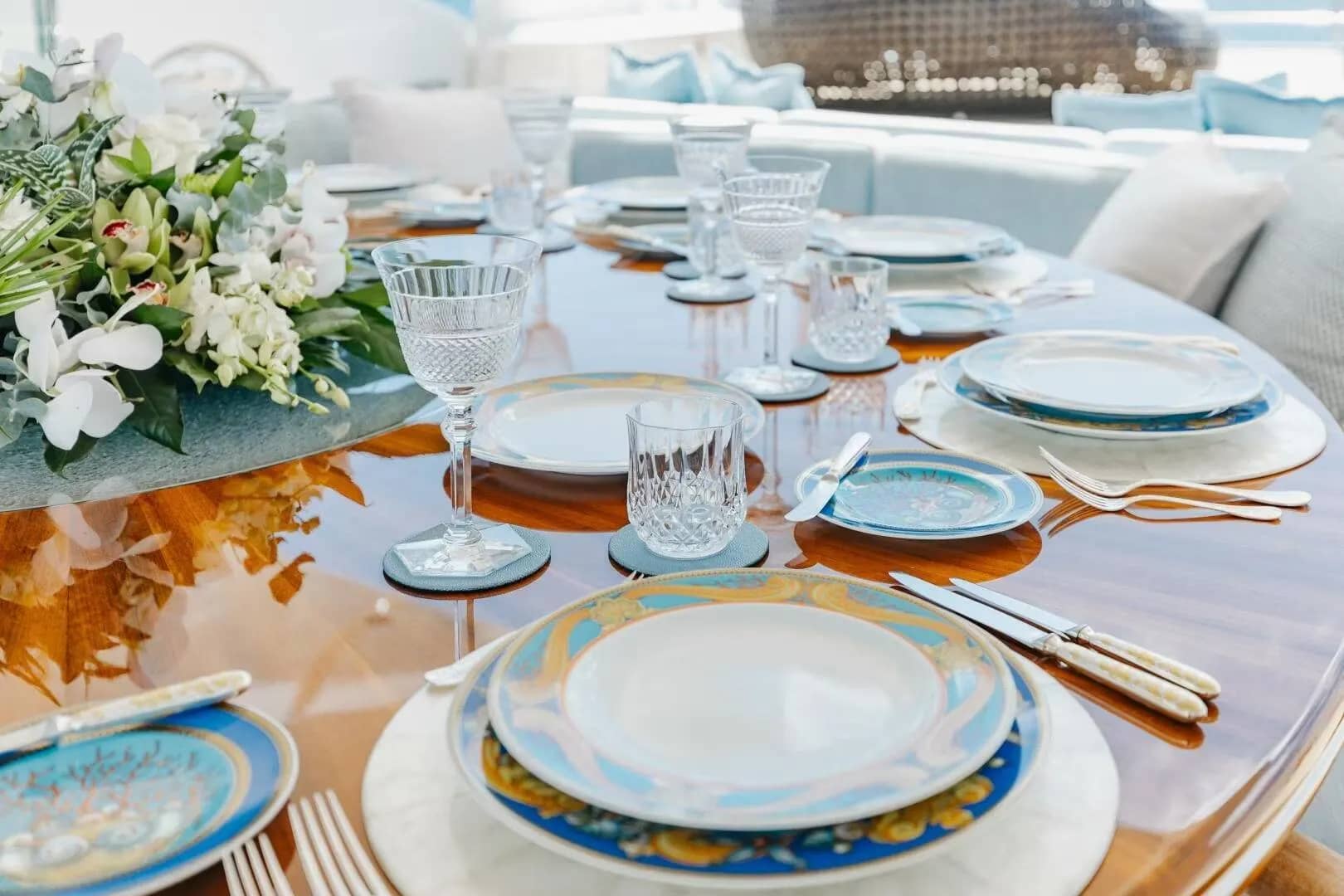 A preview of interior Dining