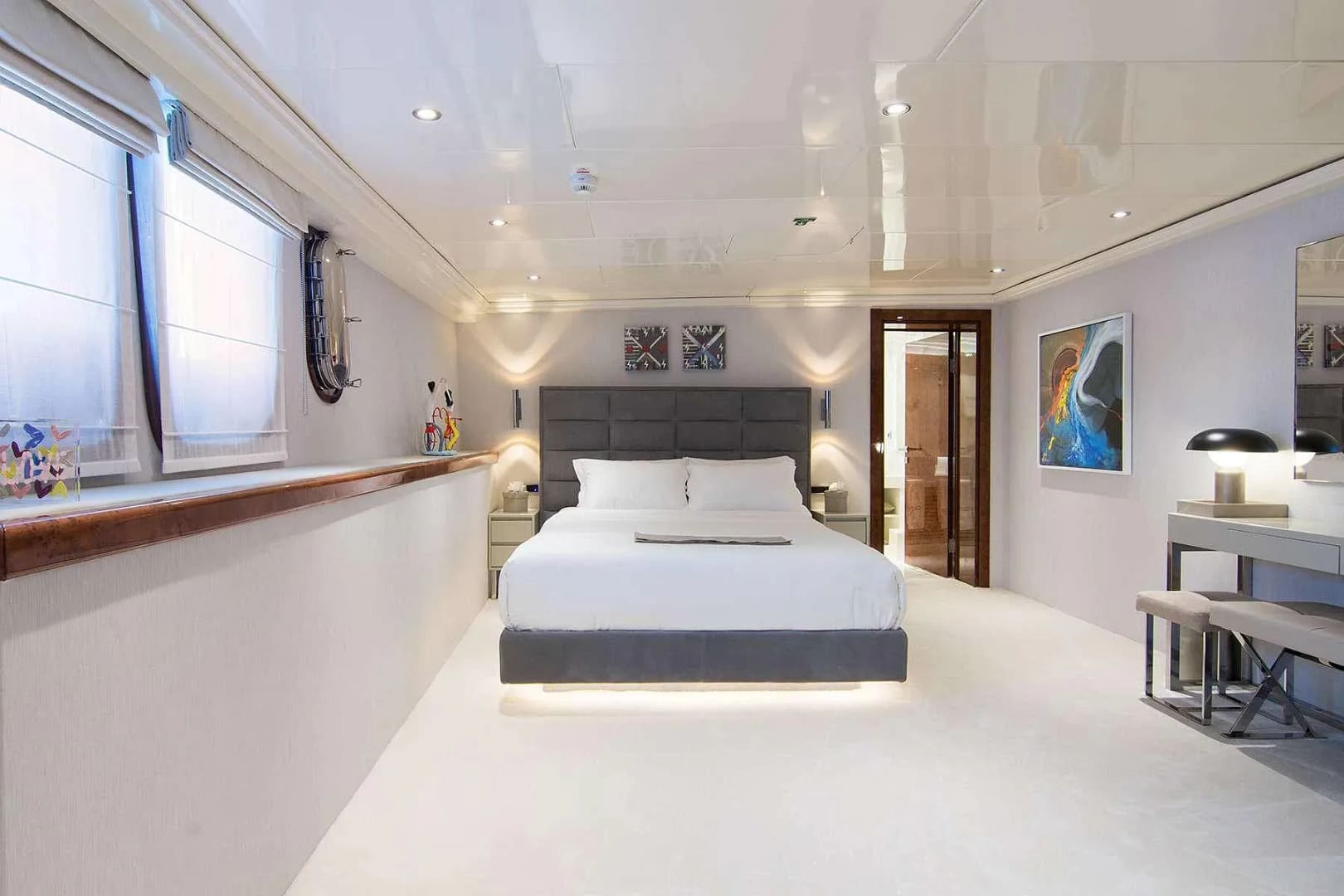 A preview of interior Bedroom cabin