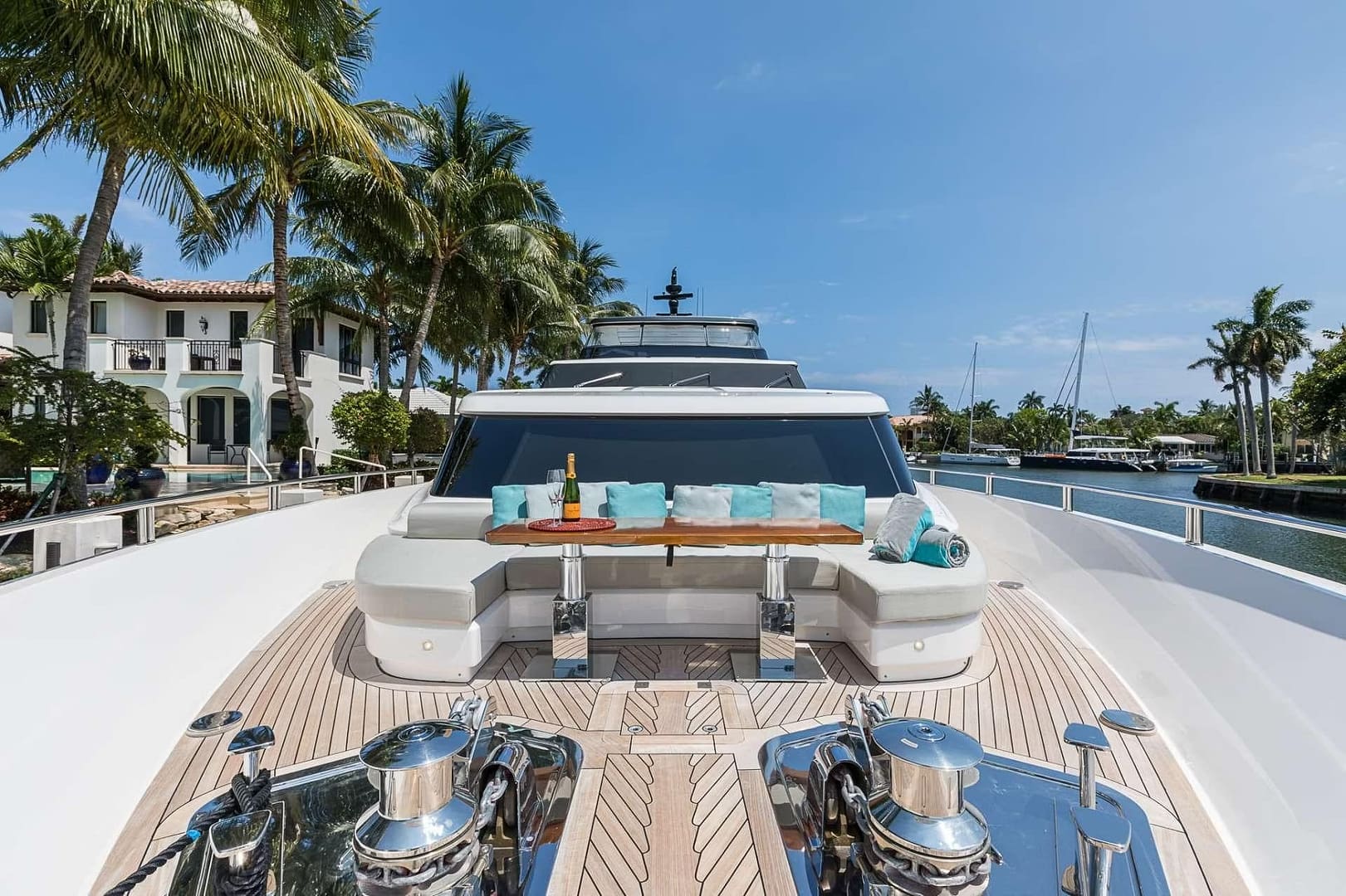 An image of Notorious yacht