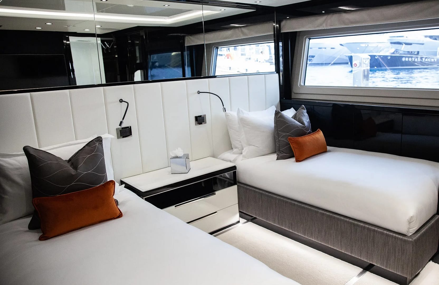 A preview of interior Bedroom cabin