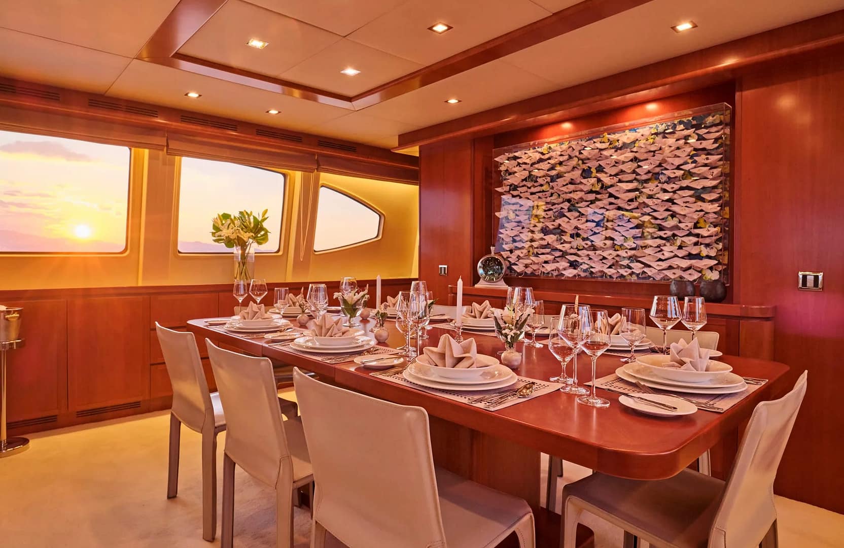 A preview of interior Dining