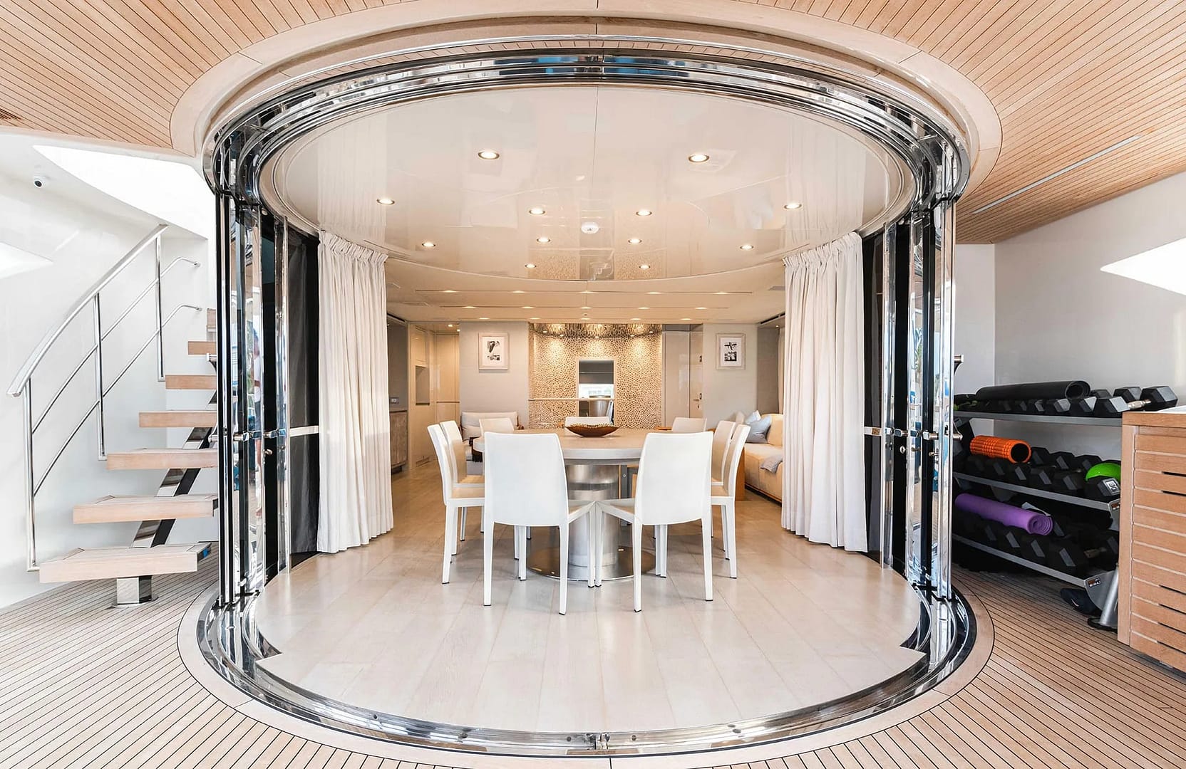 A preview of interior Dining