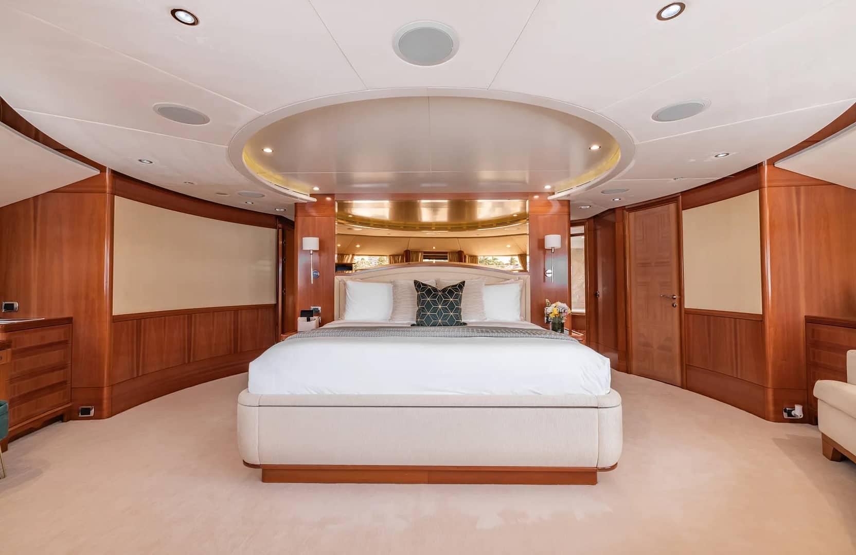 A preview of interior Bedroom cabin