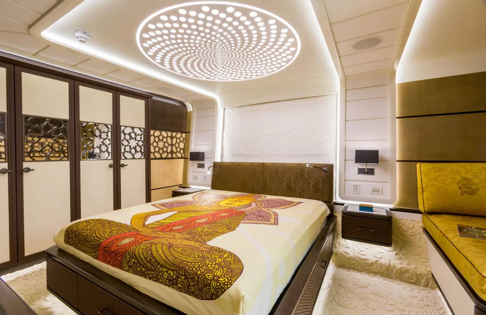 A preview of interior Bedroom cabin