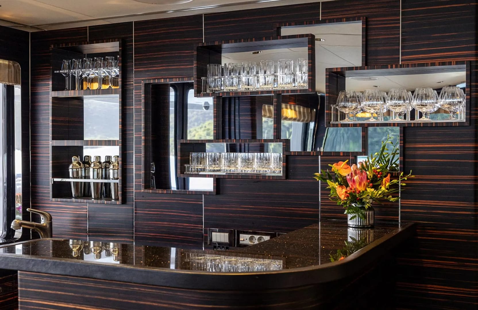 A preview of interior Bar or dance club