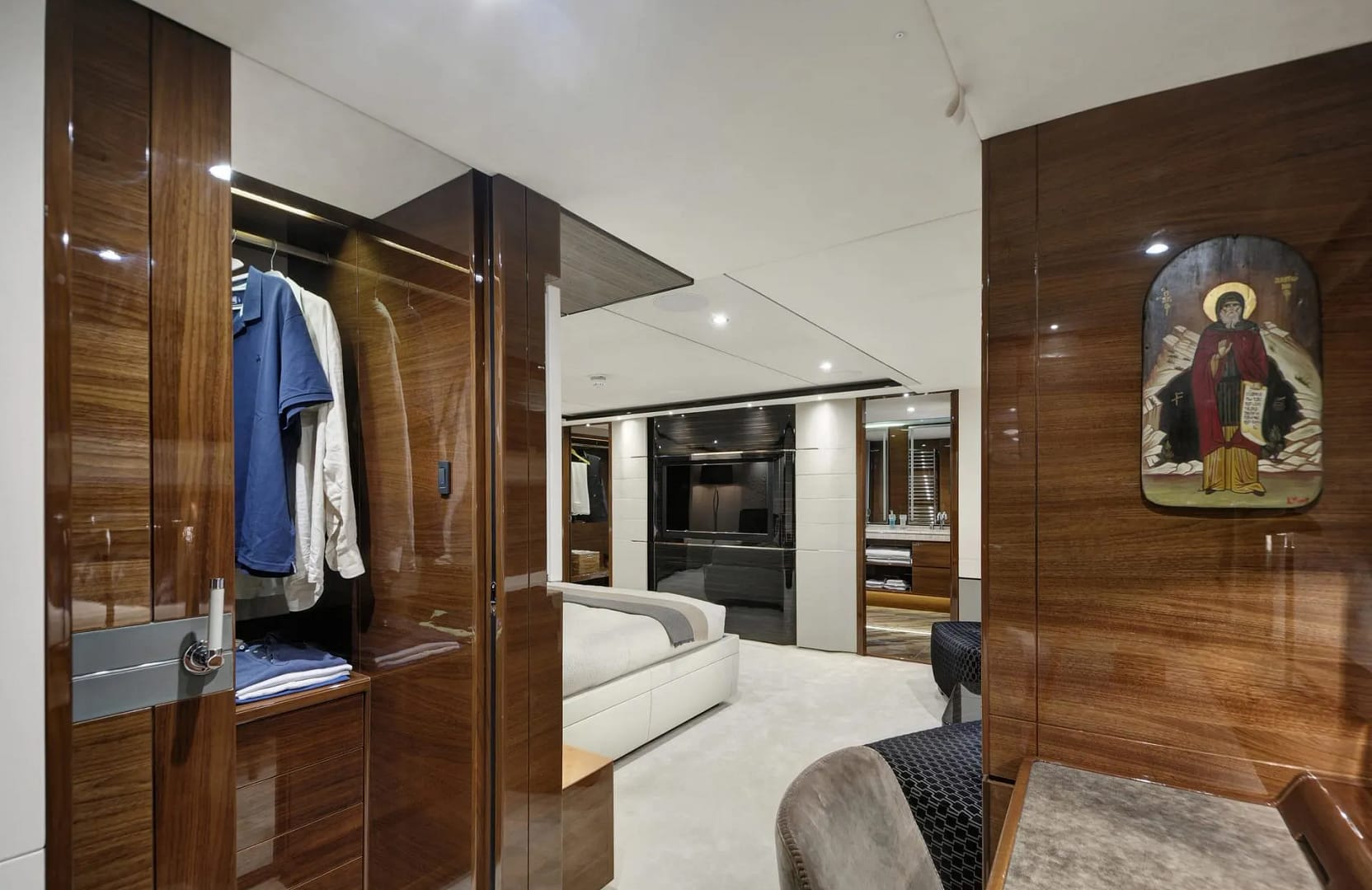 A preview of interior Closet