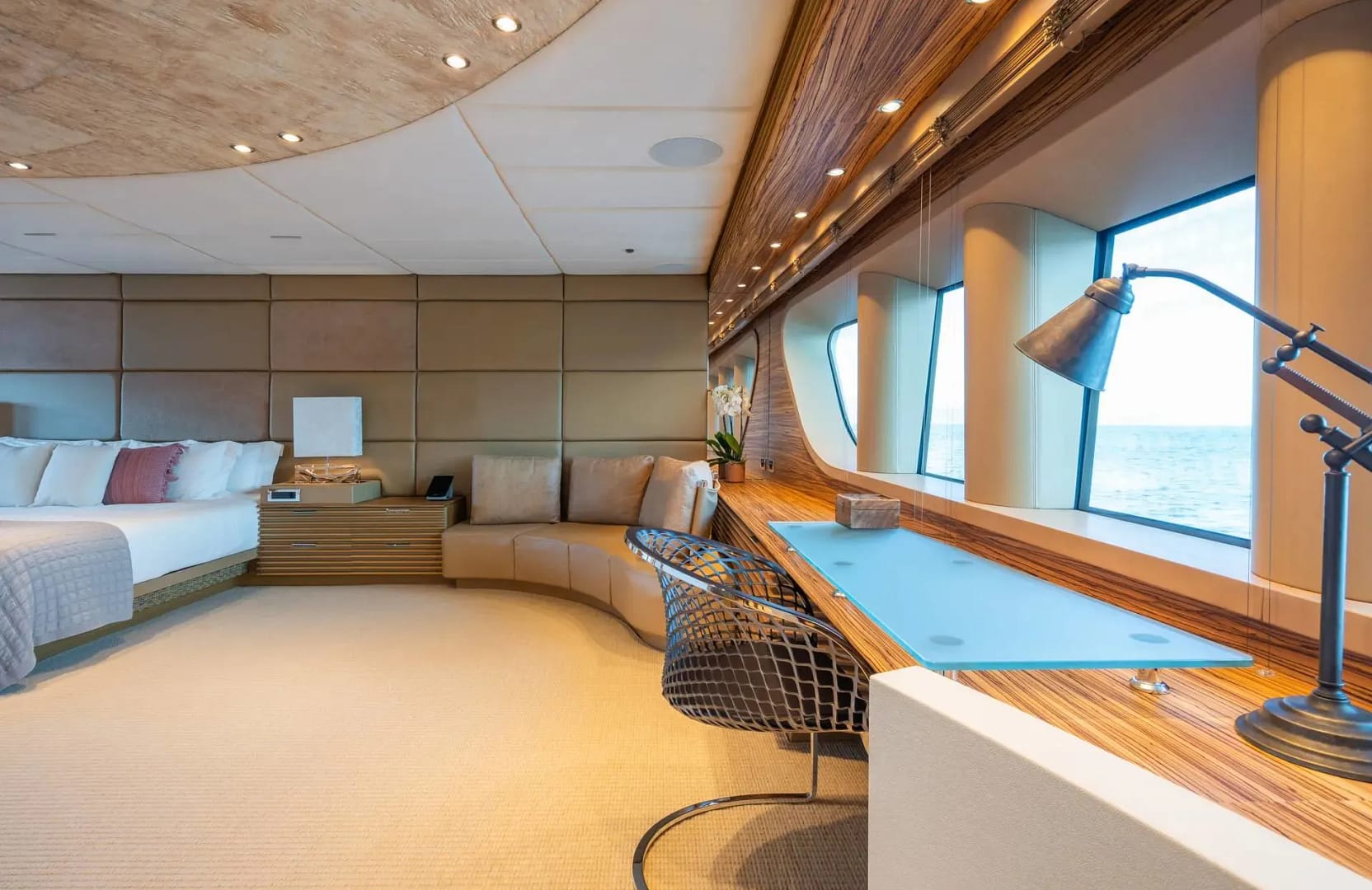 A preview of interior Bedroom cabin