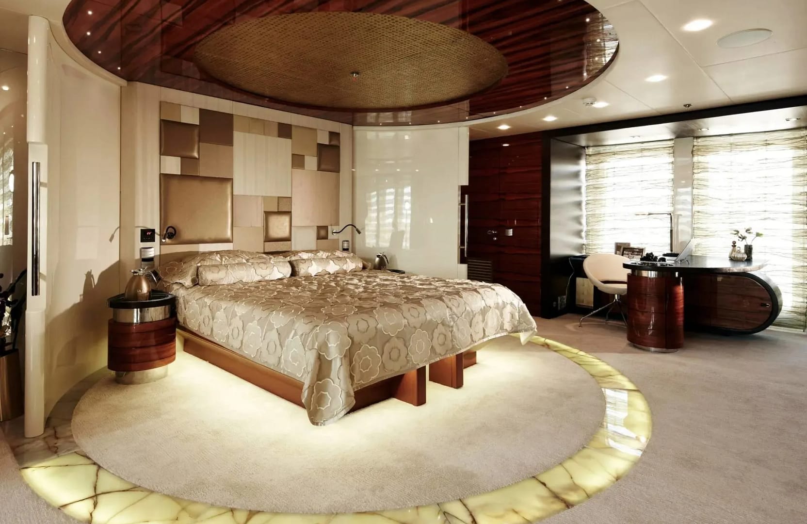 A preview of interior Bedroom cabin