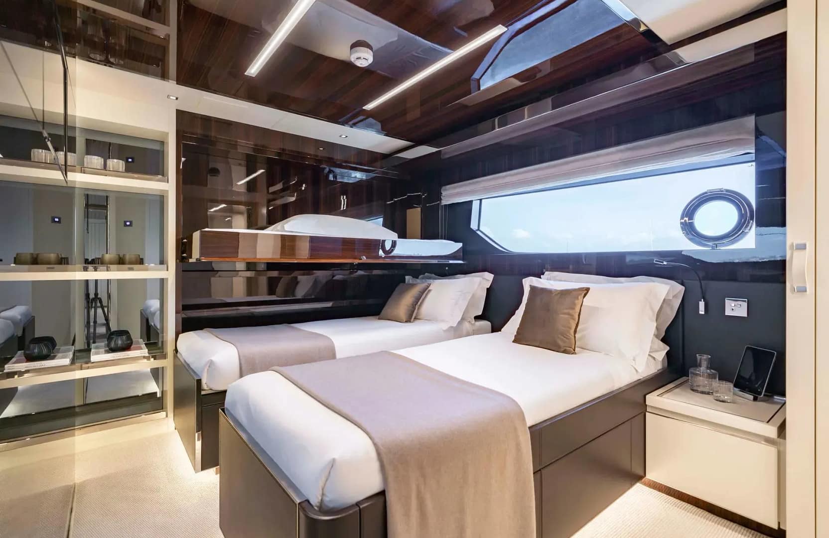 A preview of interior Bedroom cabin