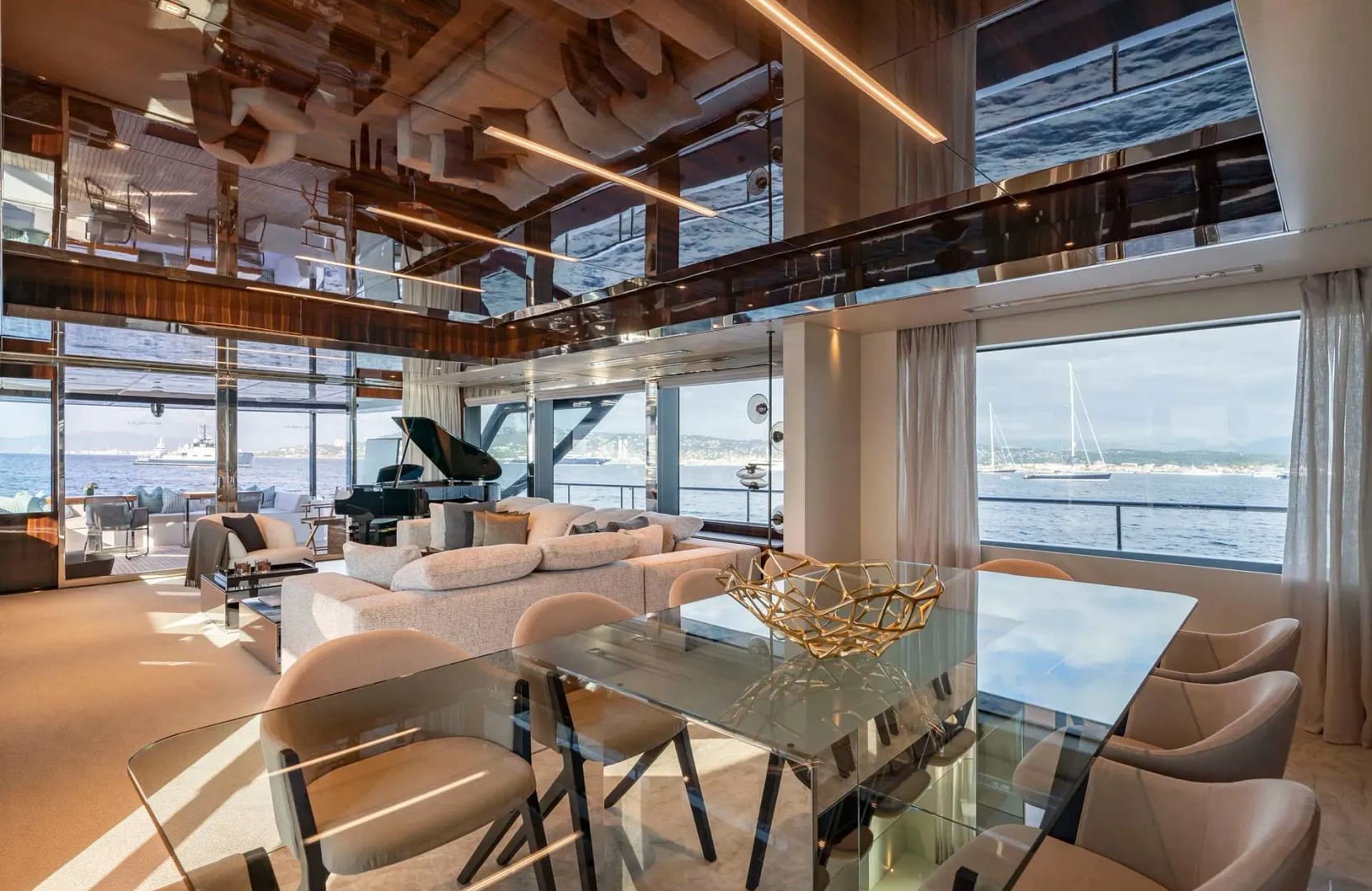 A preview of interior Dining
