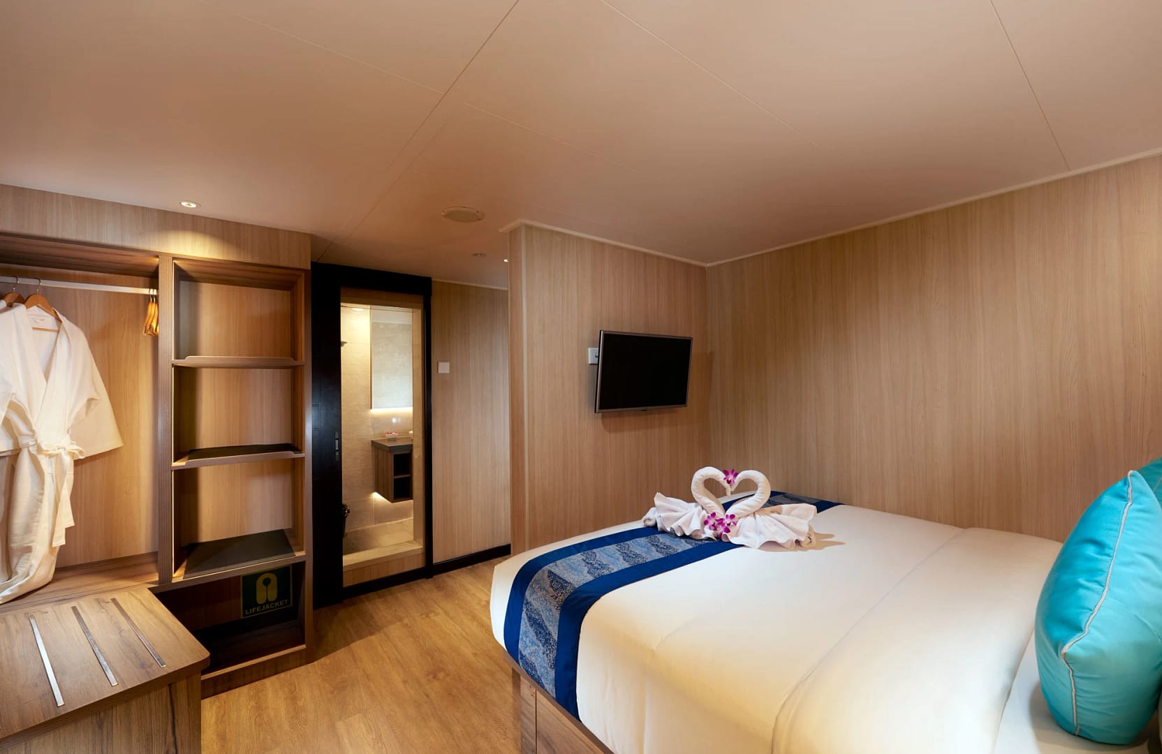 A preview of interior Bedroom cabin