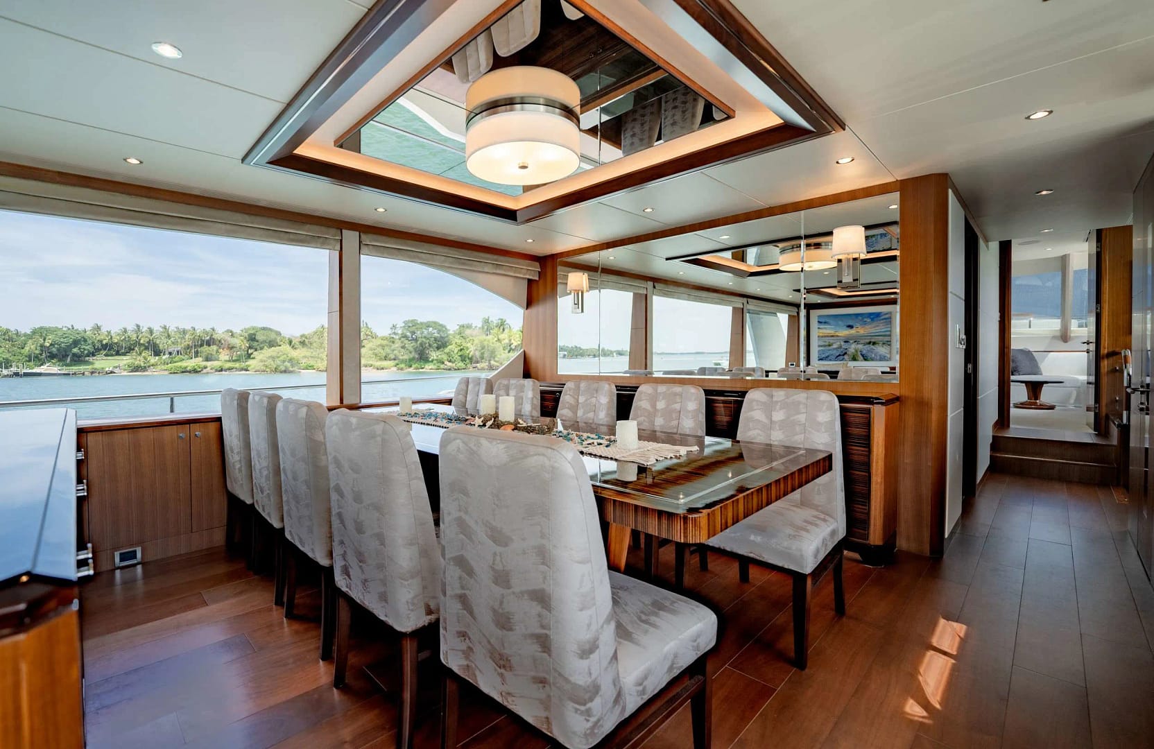 A preview of interior Dining