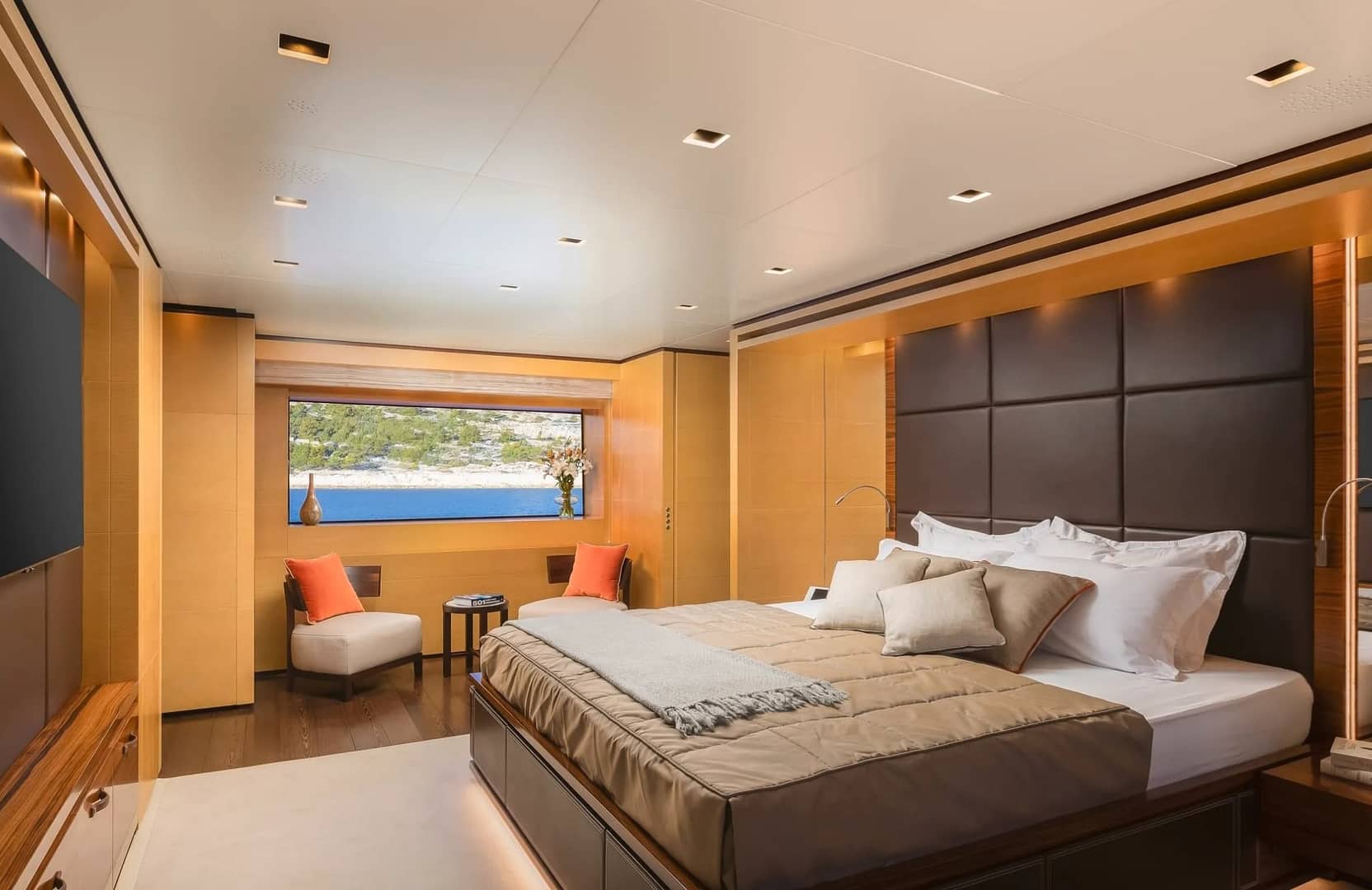 A preview of interior Bedroom cabin