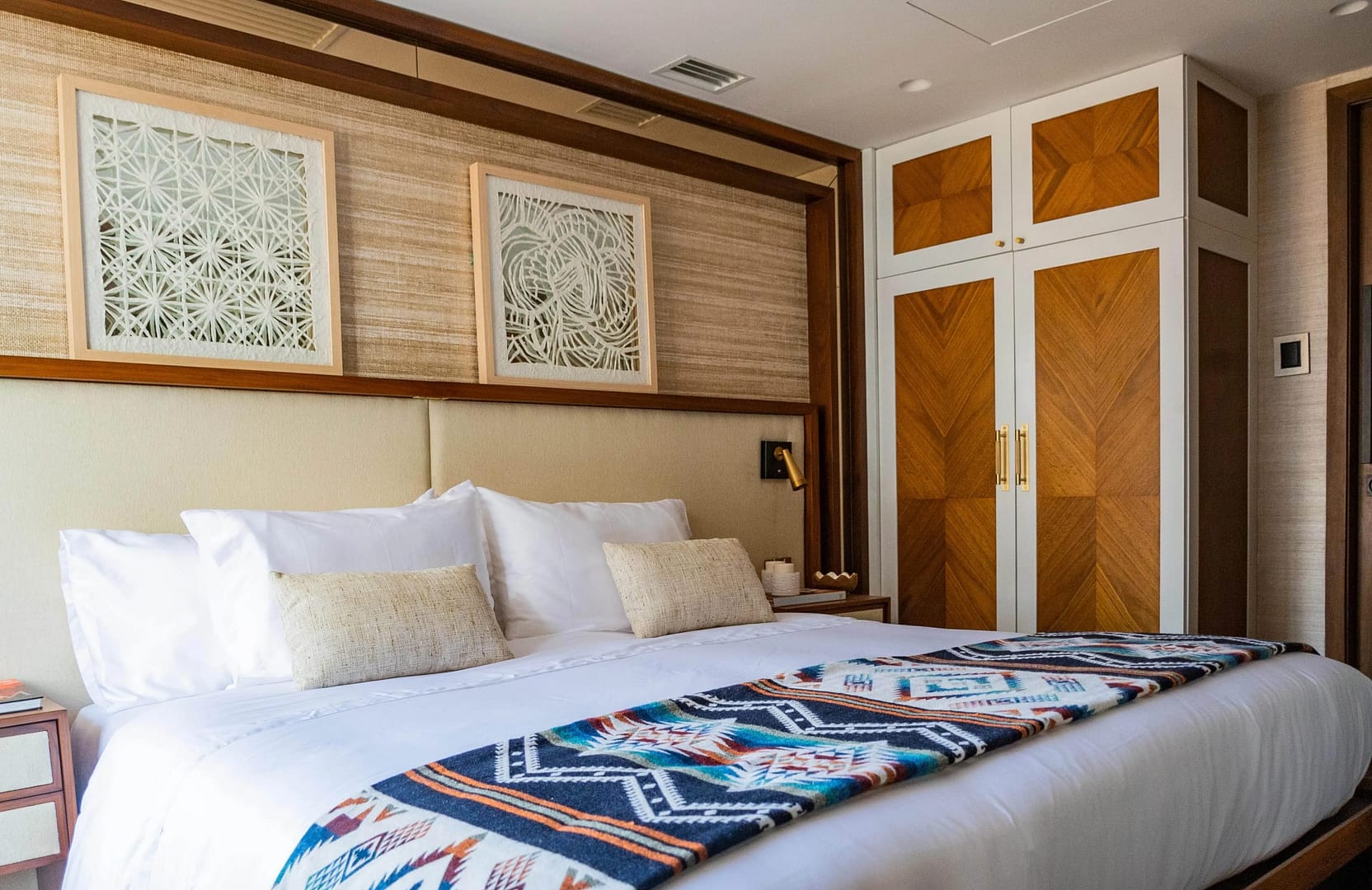 A preview of interior Bedroom cabin