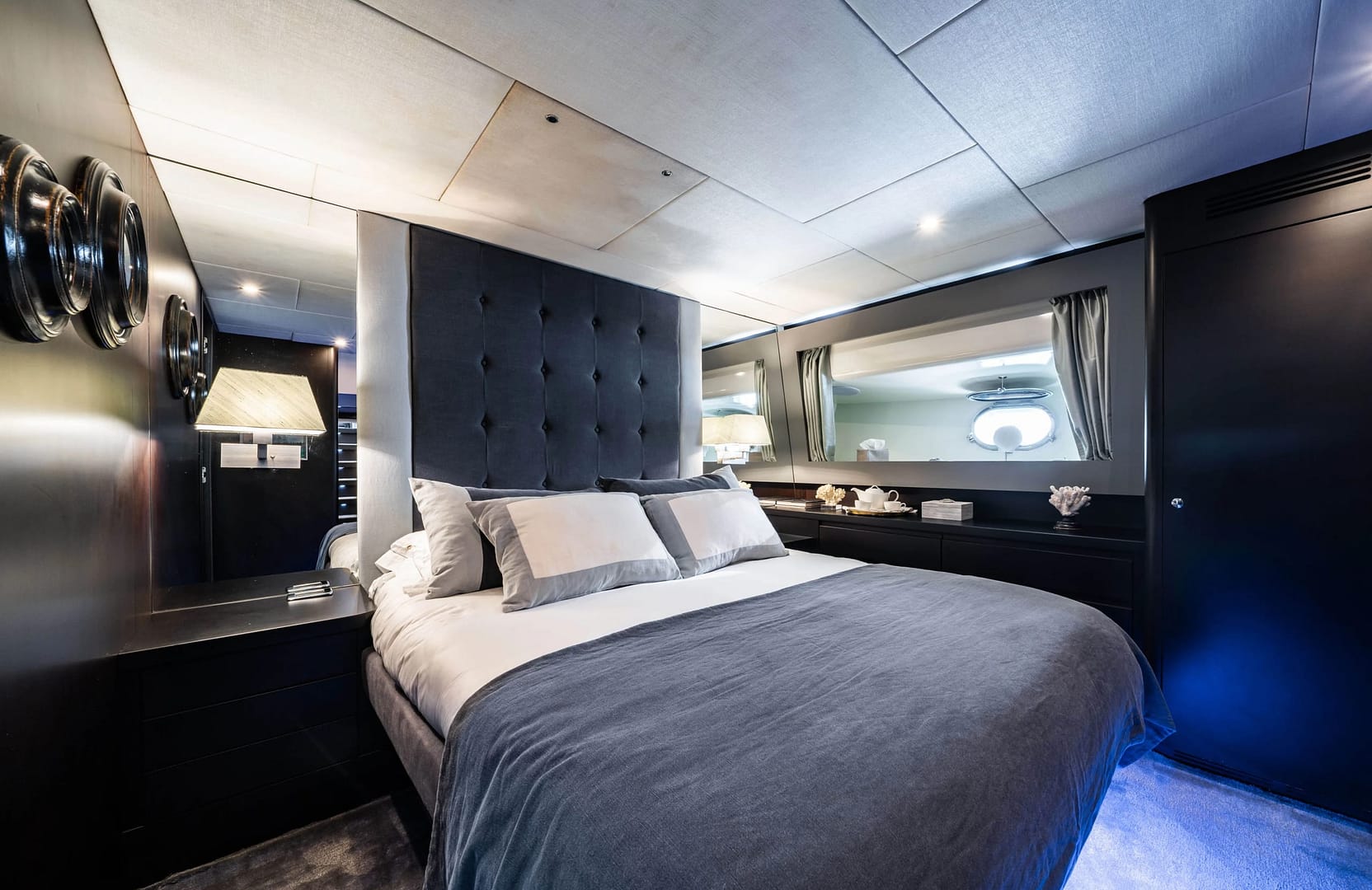 A preview of interior Bedroom cabin