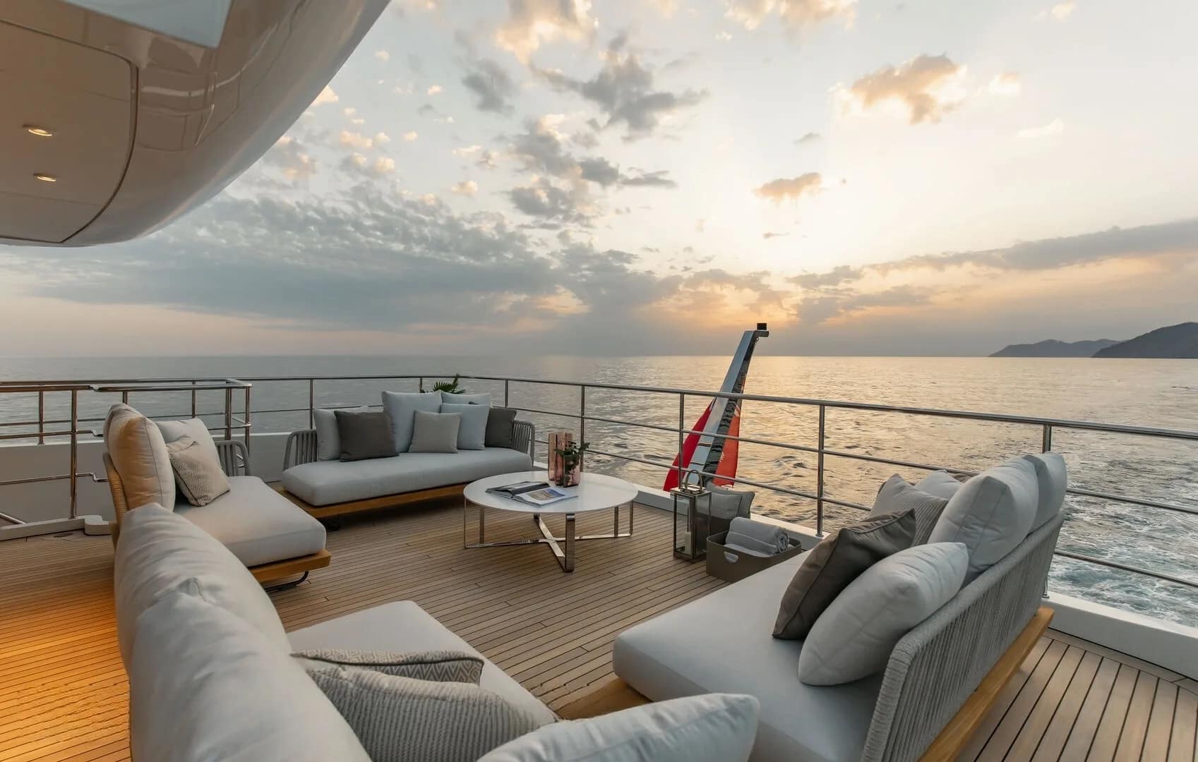 An image of Legend yacht