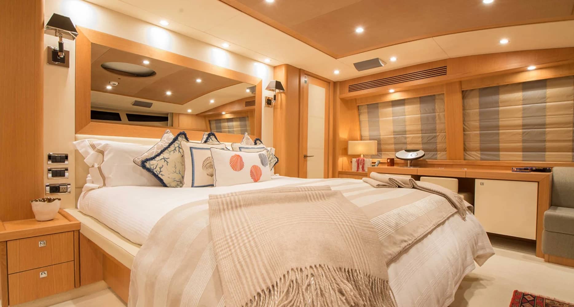 A preview of interior Bedroom cabin