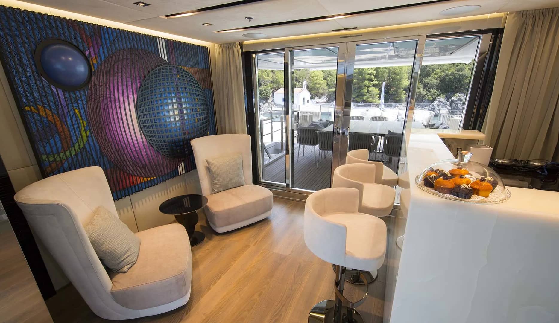 A preview of interior Bar or dance club