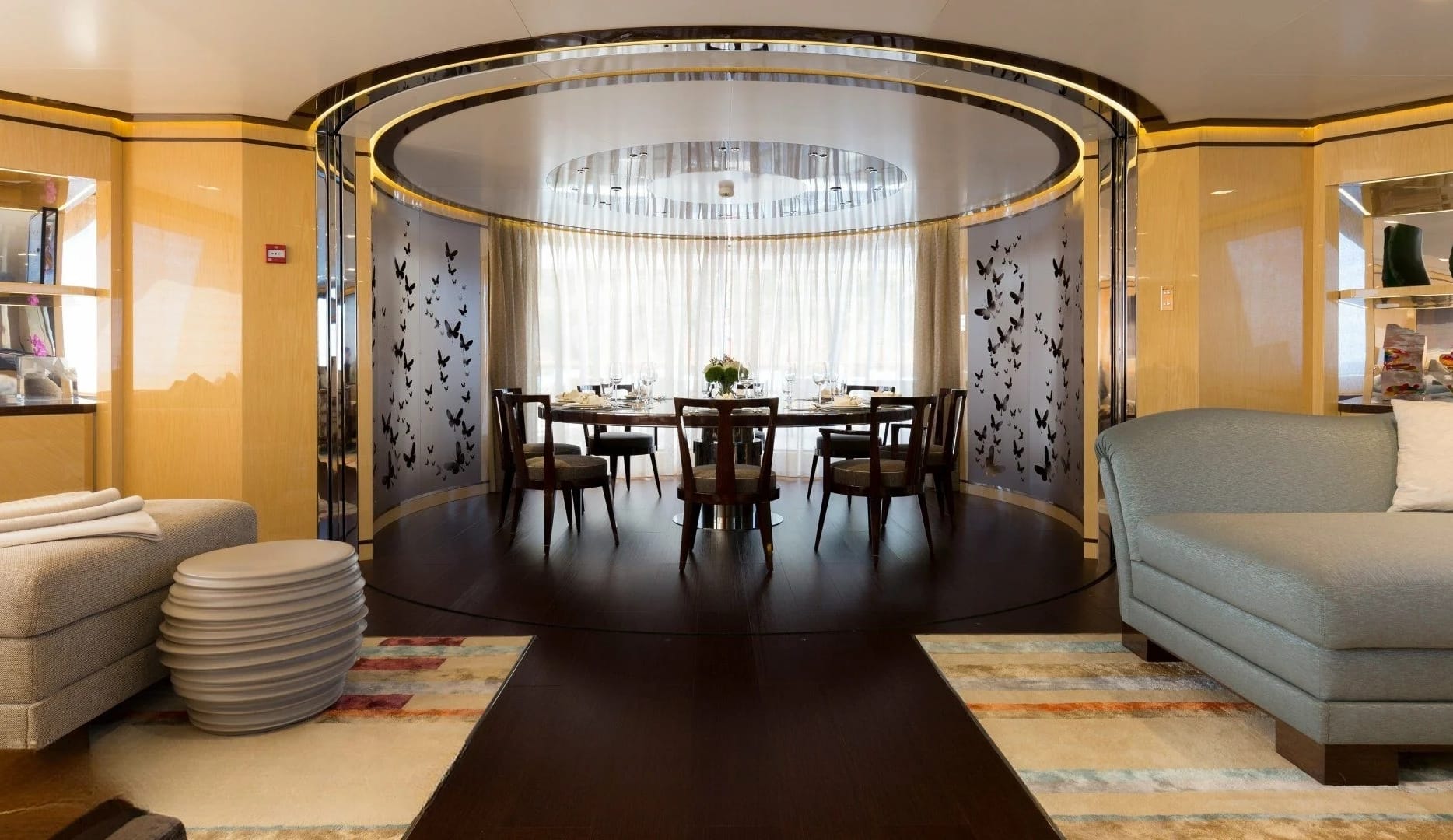 A preview of interior Dining