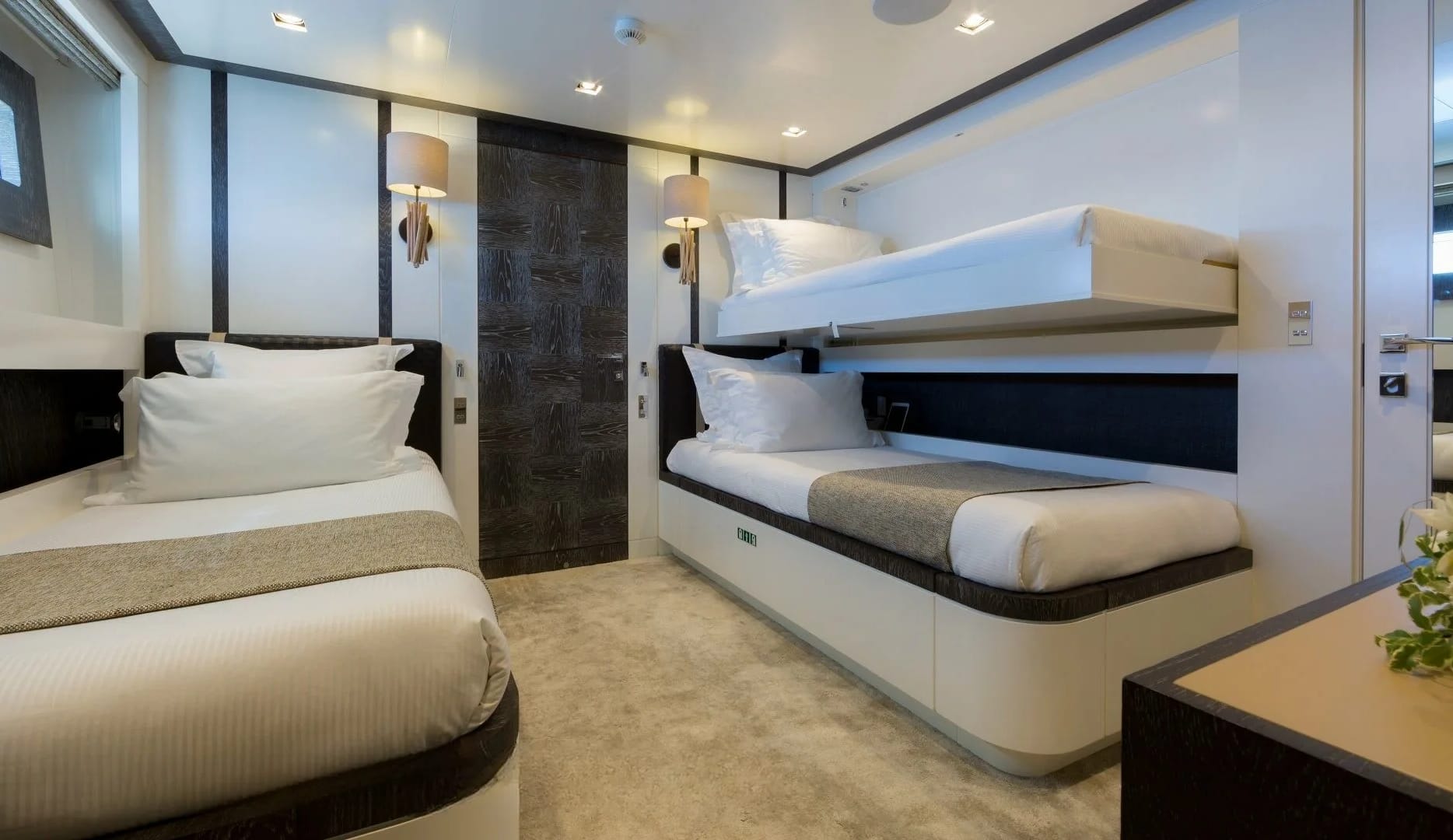 A preview of interior Bedroom cabin
