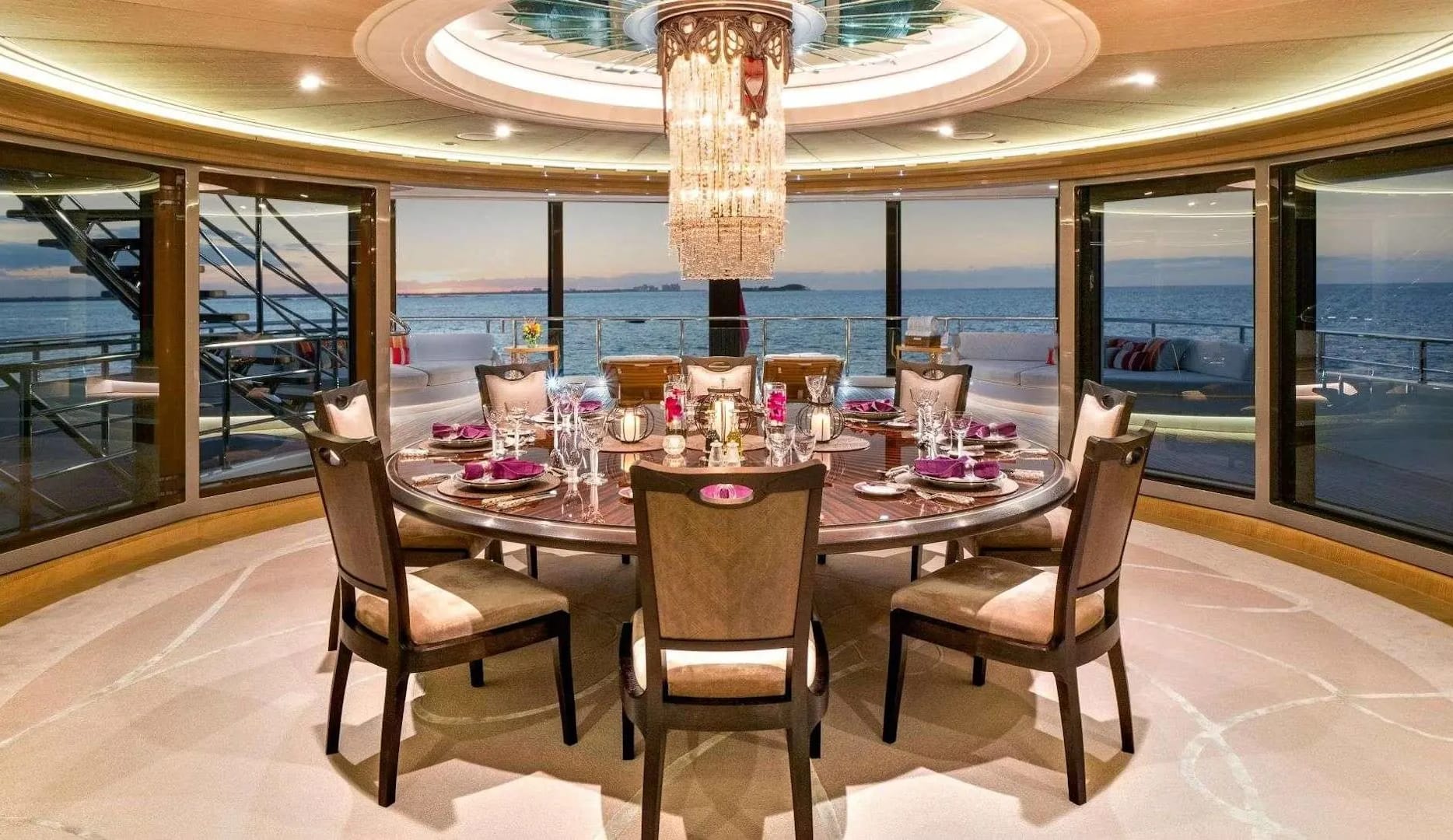 A preview of interior Dining