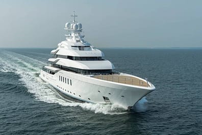 An image of CC-Summer yacht